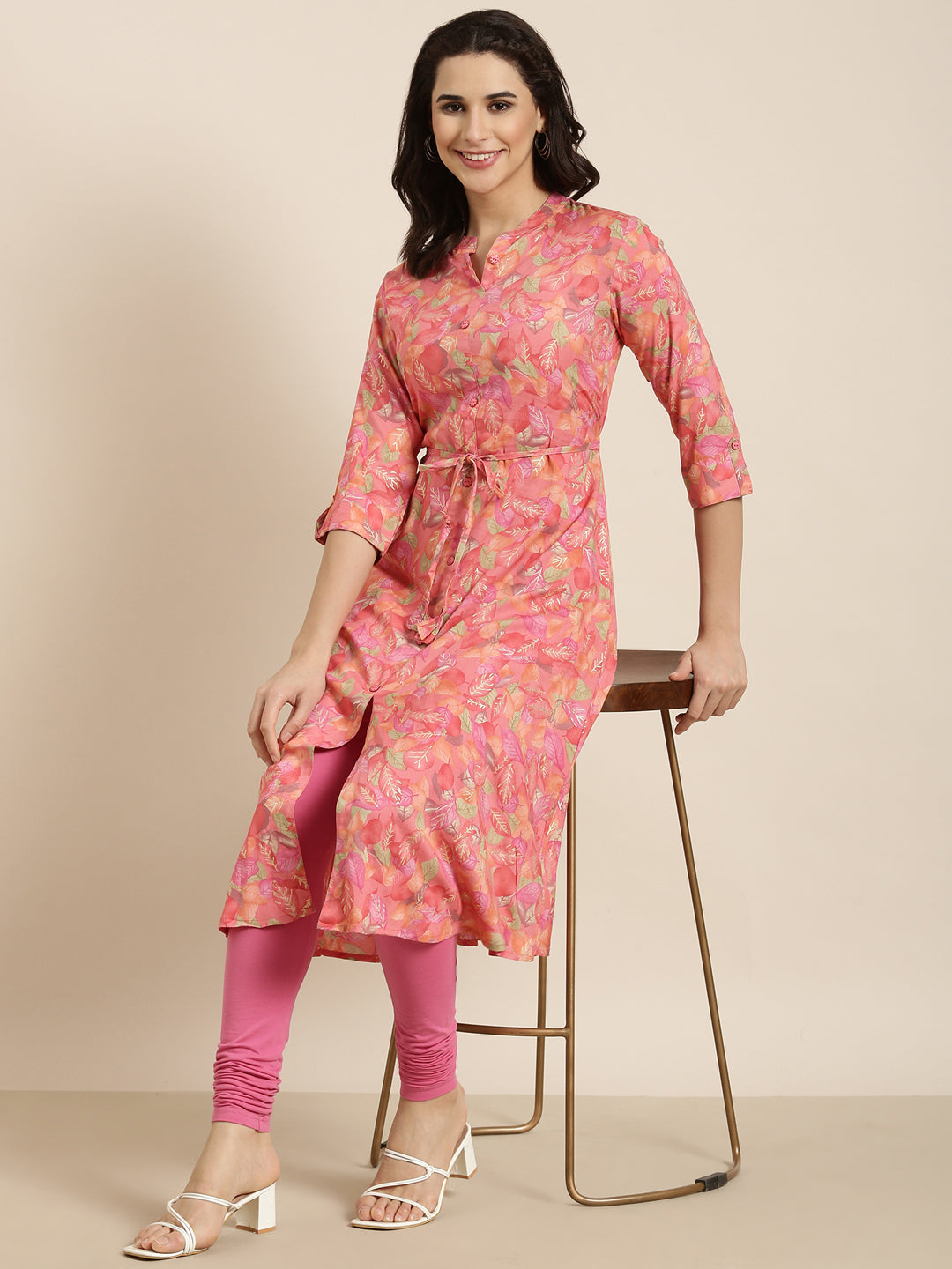 Women A-Line Pink Floral Kurta