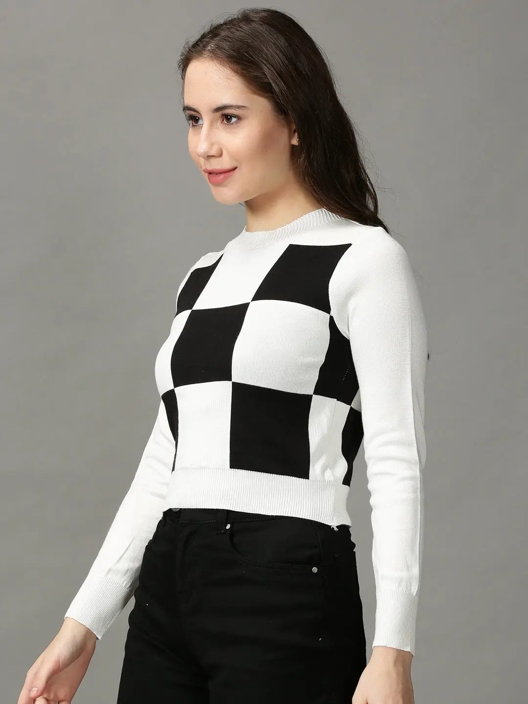 Women's White Colourblock Fitted Crop Top