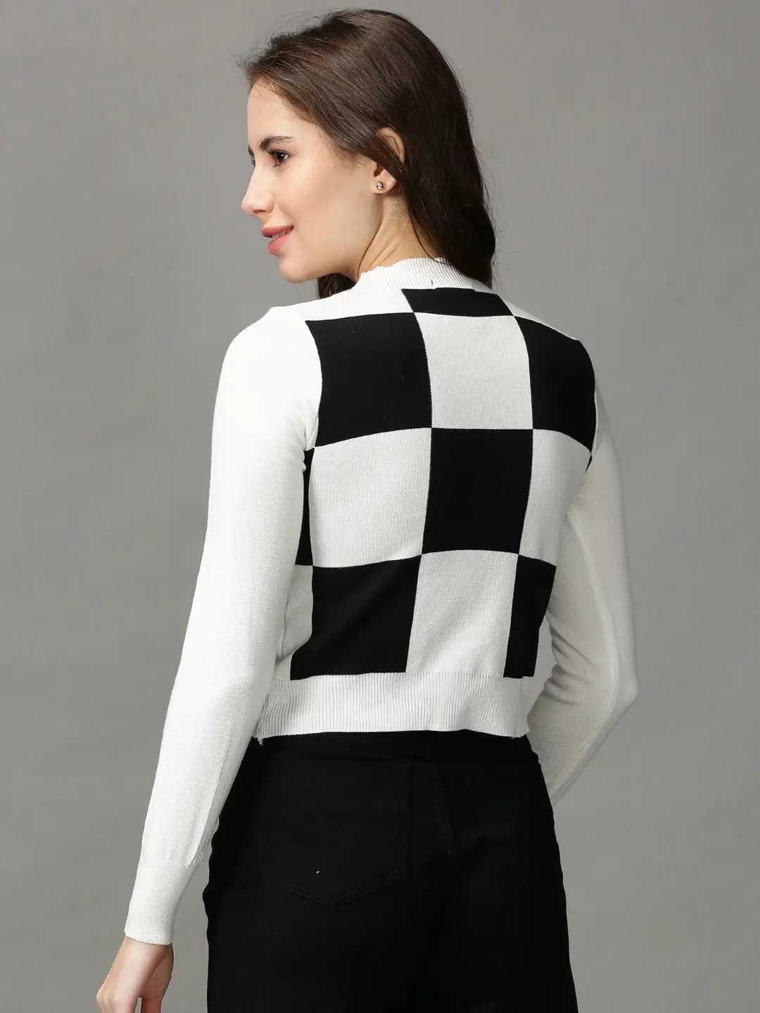 Women's White Colourblock Fitted Crop Top