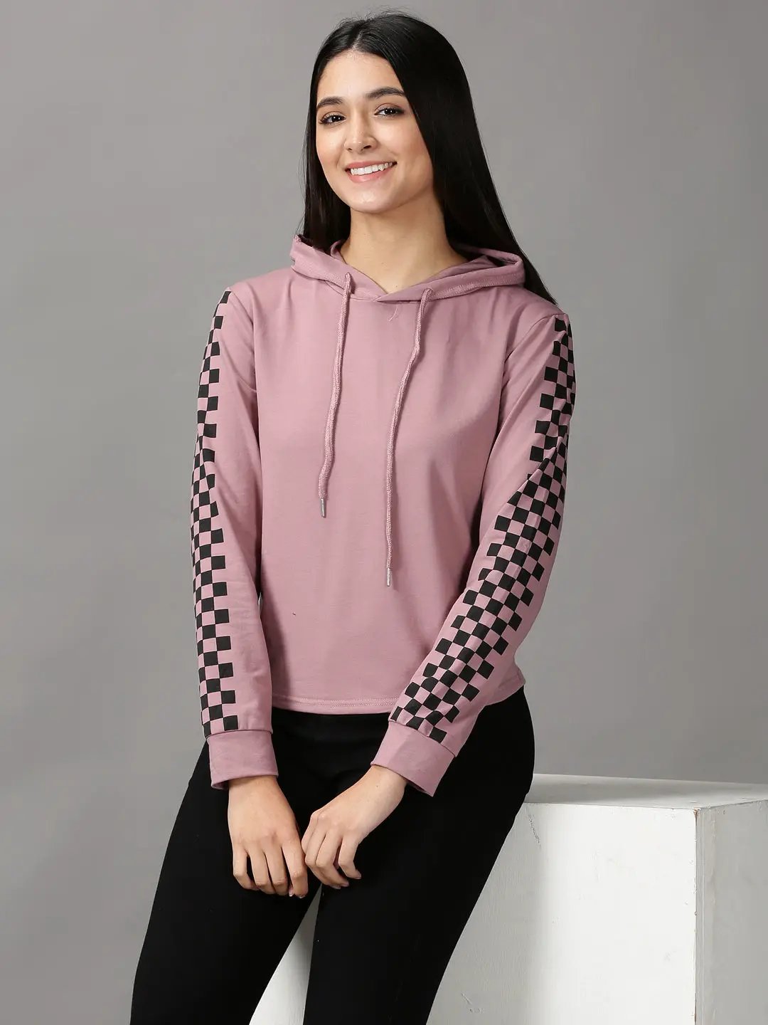 Women's Violet Solid Sweatshirt