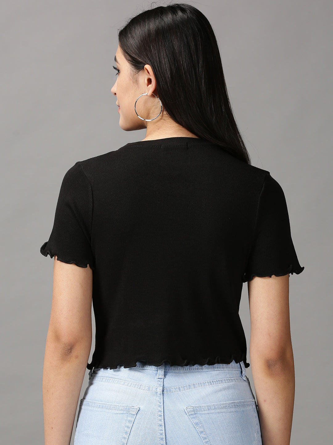 Women's Black Solid Fitted Crop Top