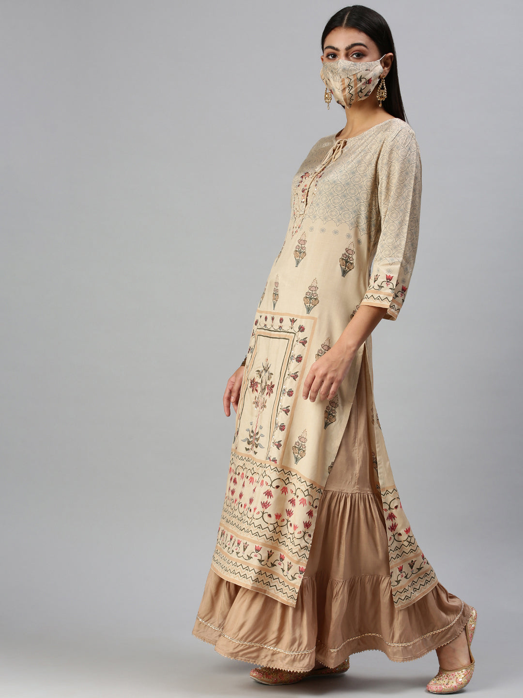 Women's Beige Printed Kurta Sets