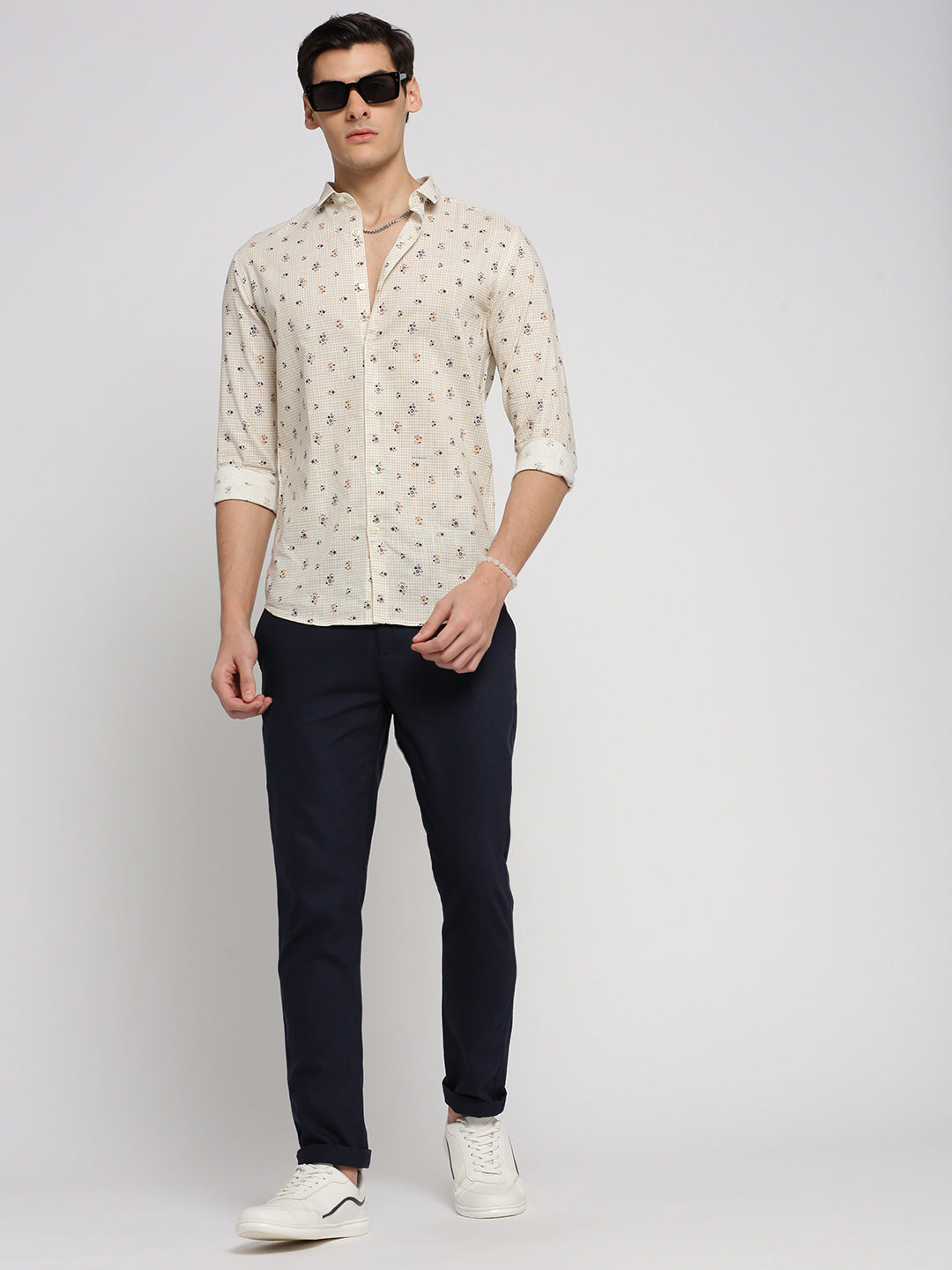 Men White Spread Collar Floral Shirt