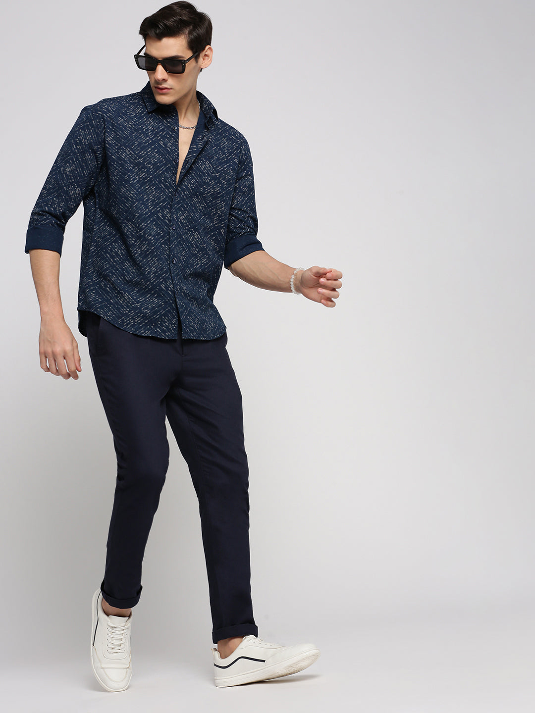 Men Navy Blue Spread Collar Geometric Shirt