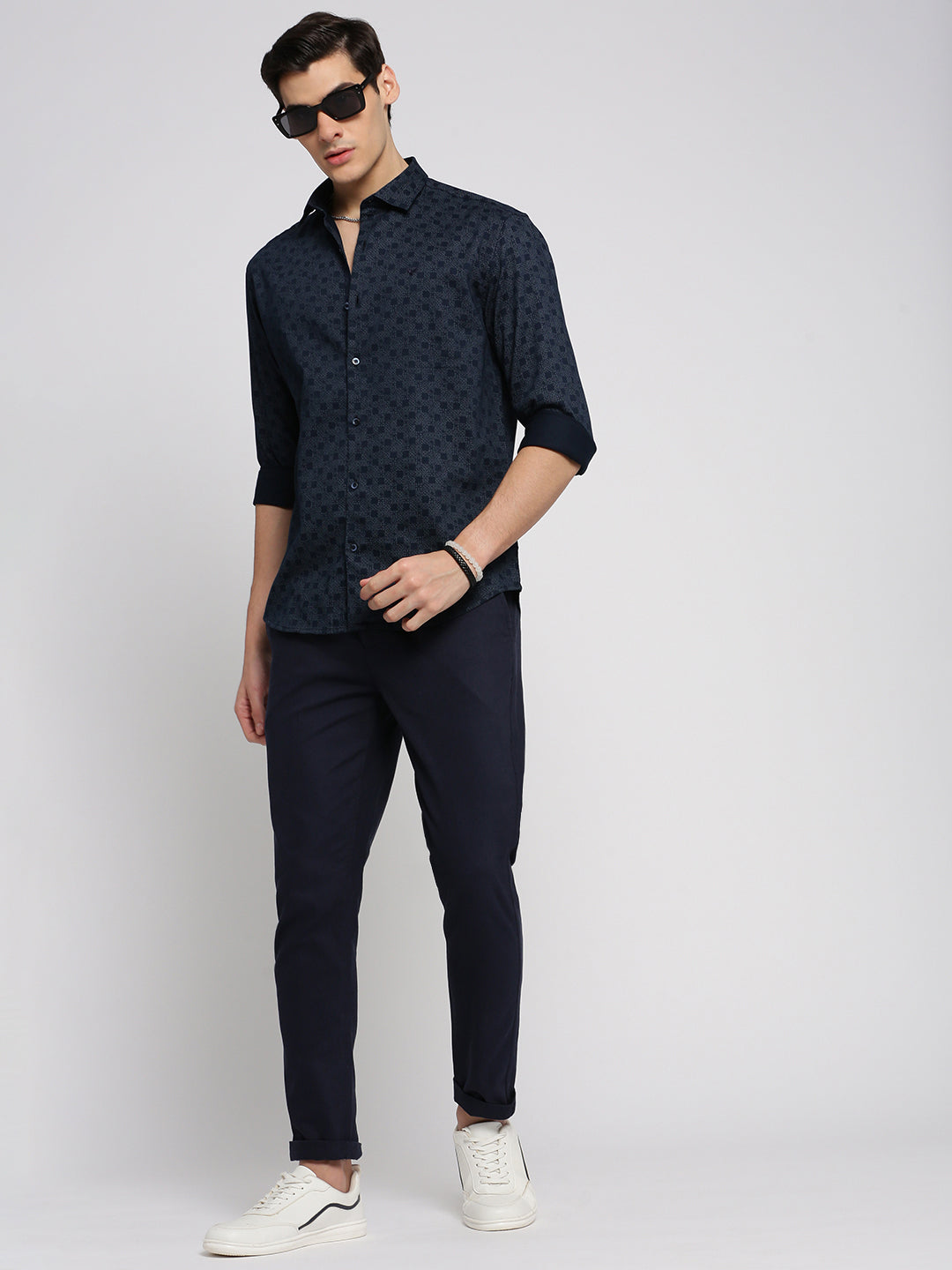 Men Navy Blue Spread Collar Geometric Shirt