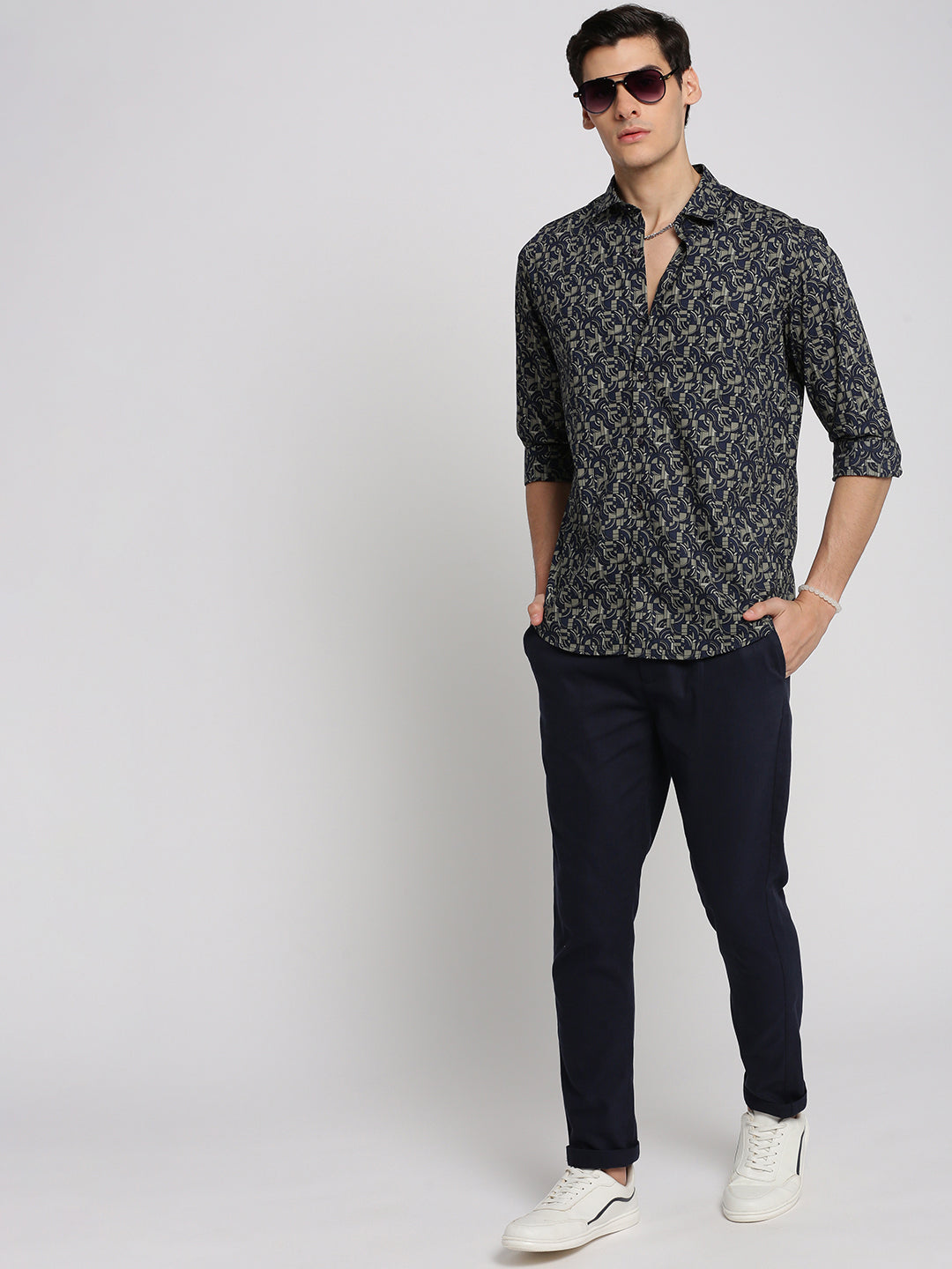 Men Navy Blue Spread Collar Geometric Shirt