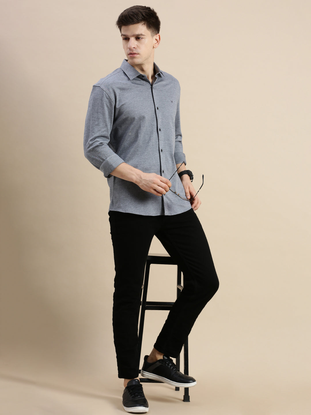 Men Grey Solid Casual Shirt