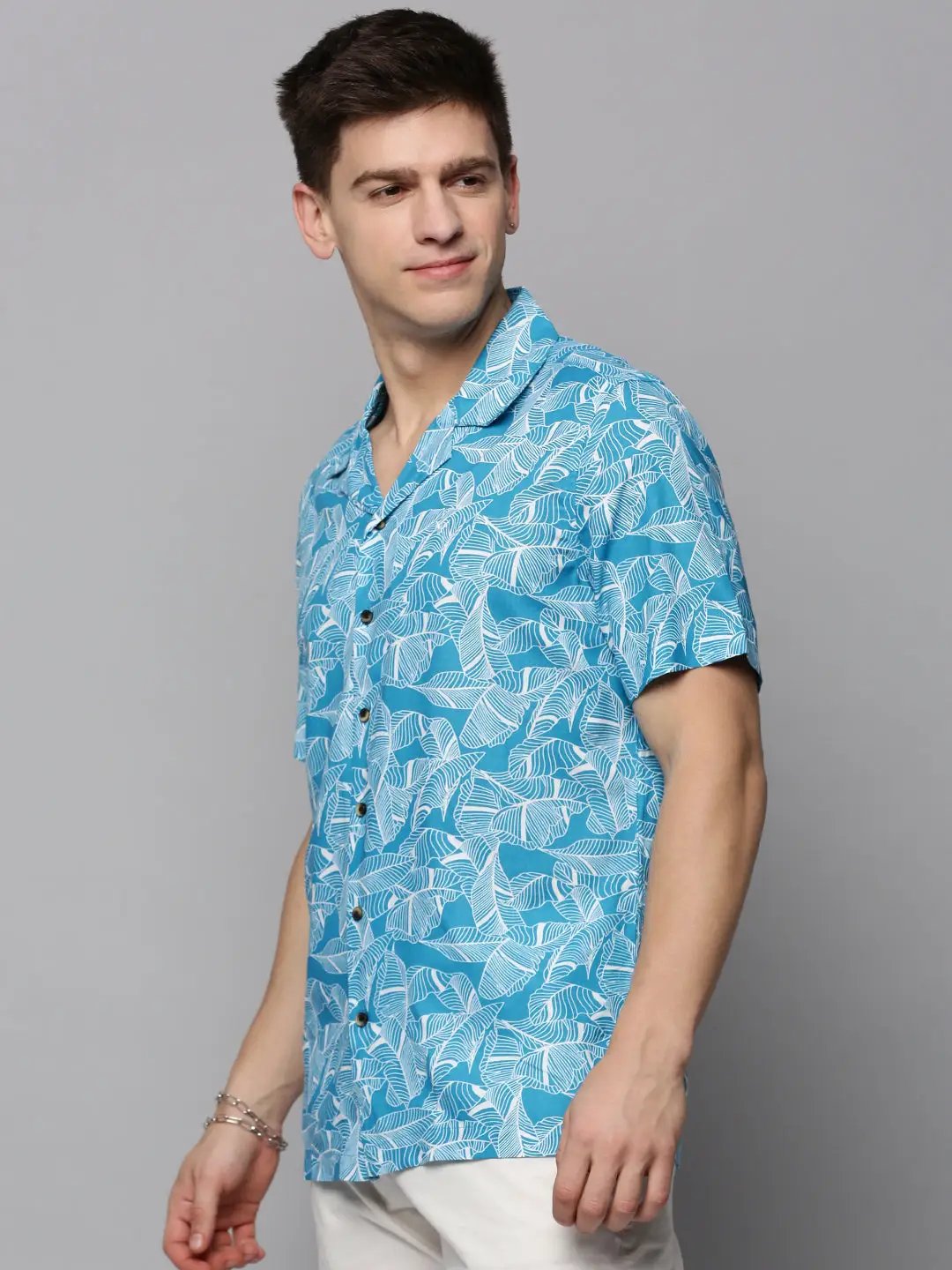 Men's Blue Comfort Floral Printed Casual Shirt