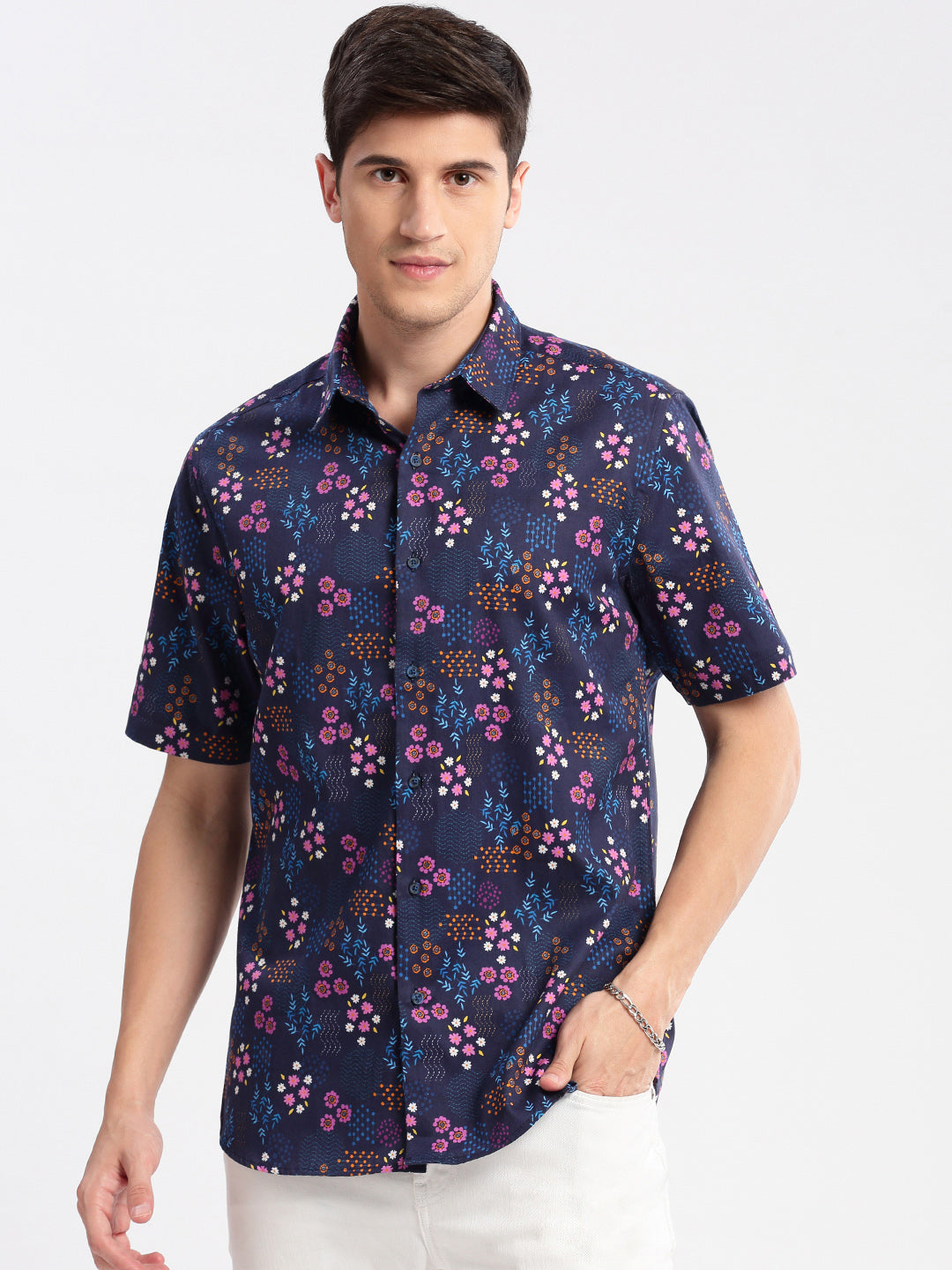 Men's Navy Blue Smart Slim Fit Floral Printed Twill Weave Cotton Casual Shirt