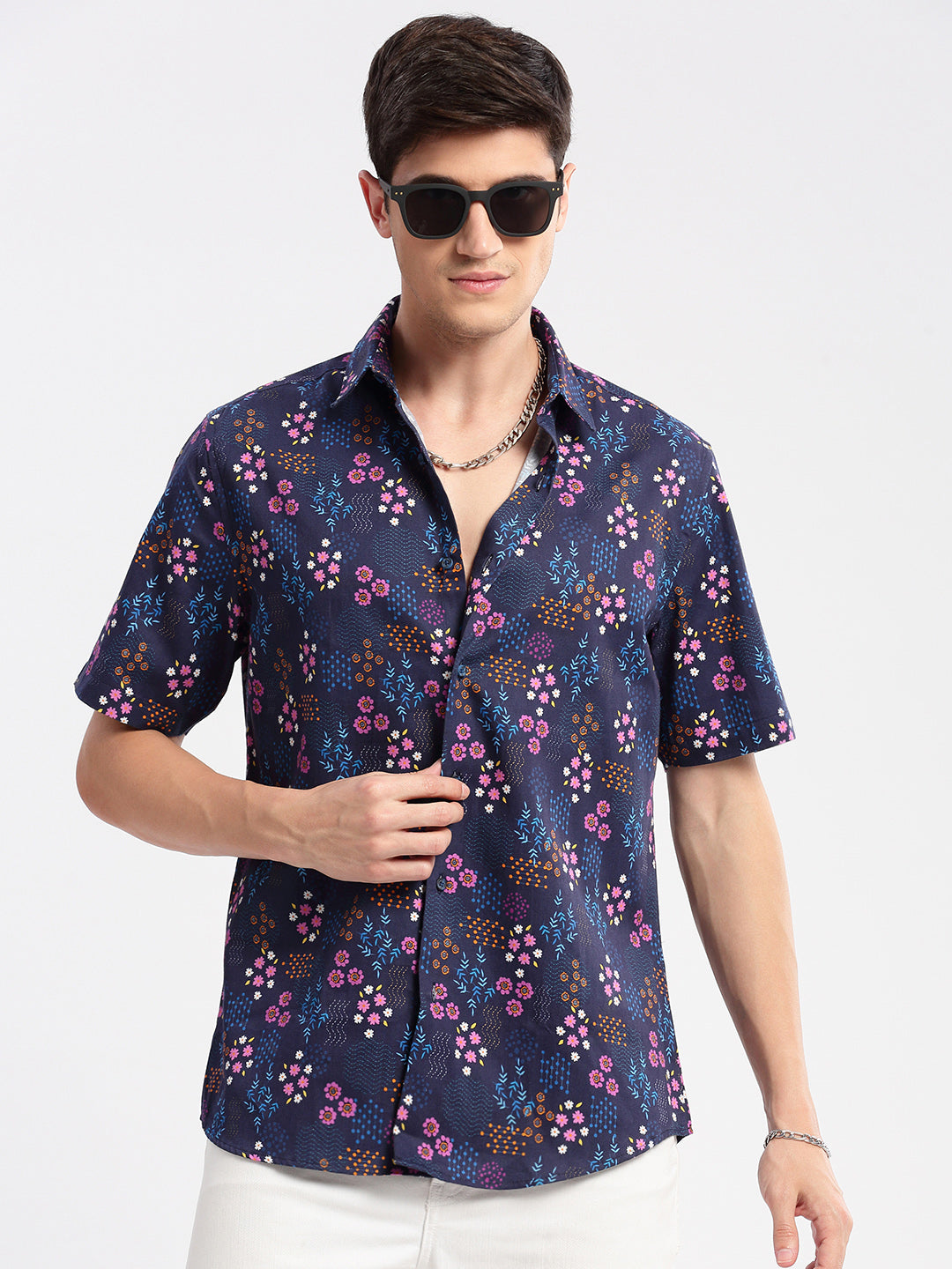 Men's Navy Blue Smart Slim Fit Floral Printed Twill Weave Cotton Casual Shirt