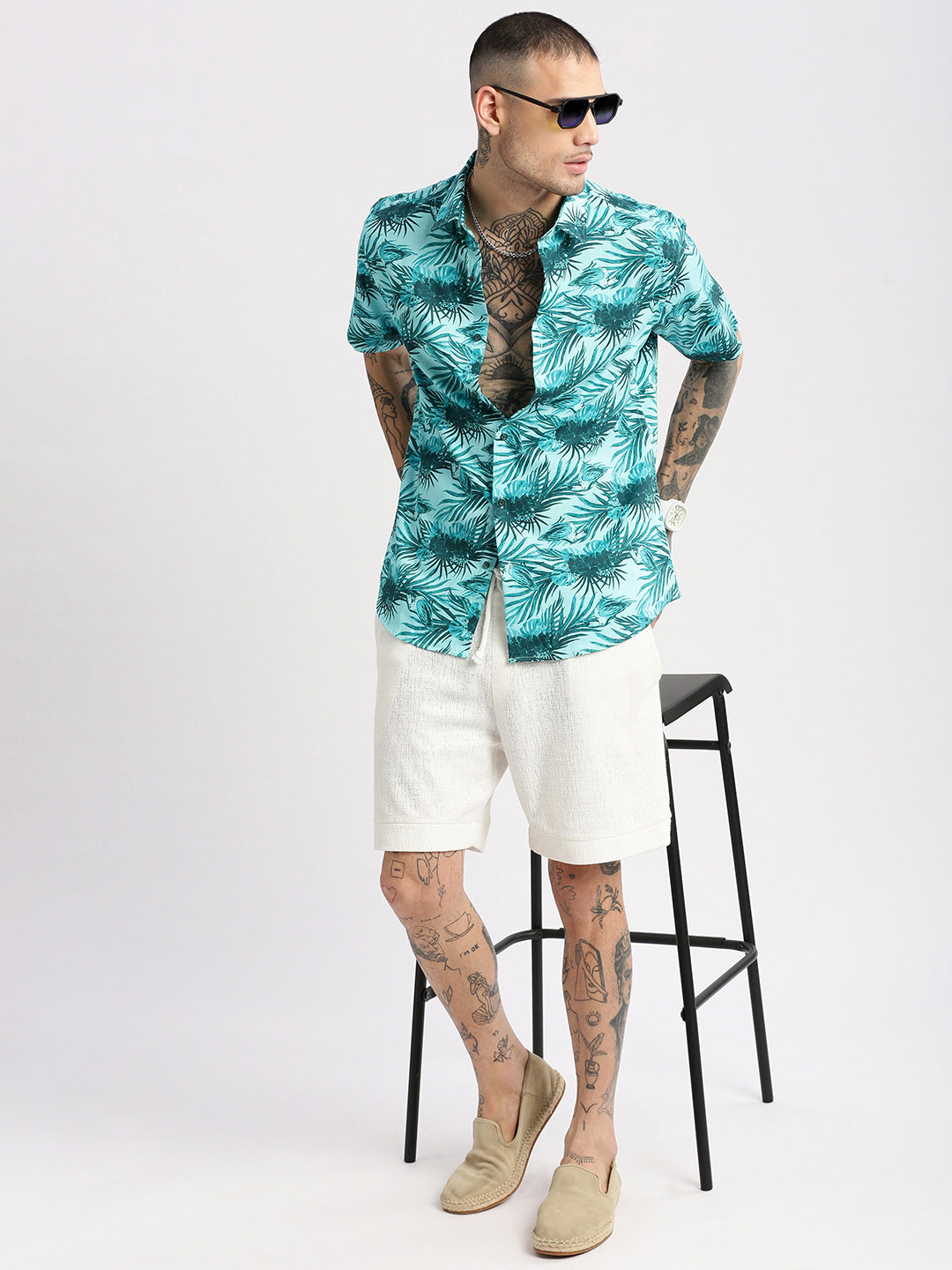 Men's Turquoise Blue Smart Slim Fit Tropical Printed Twill Weave Cotton Casual Shirt