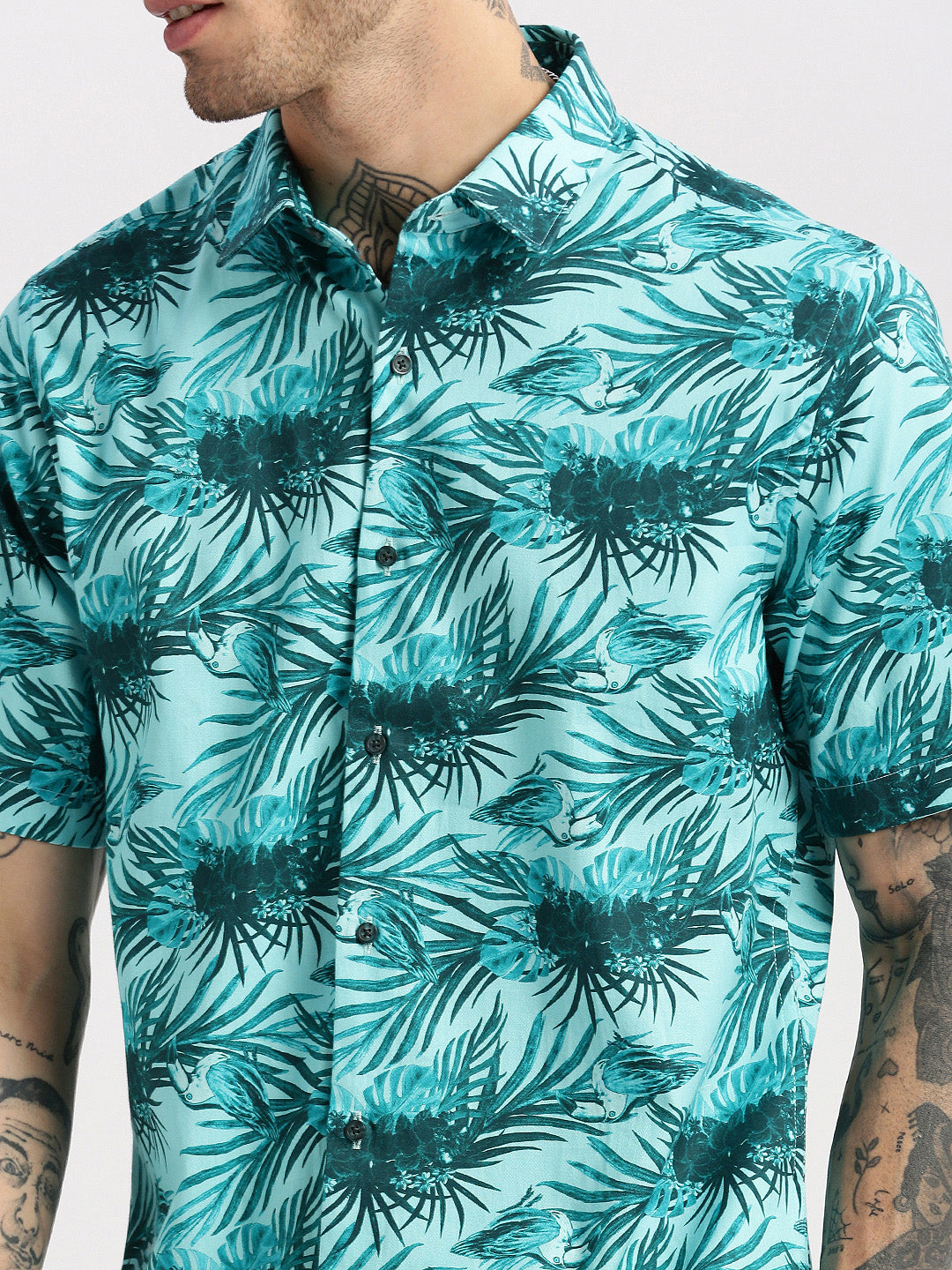 Men's Turquoise Blue Smart Slim Fit Tropical Printed Twill Weave Cotton Casual Shirt