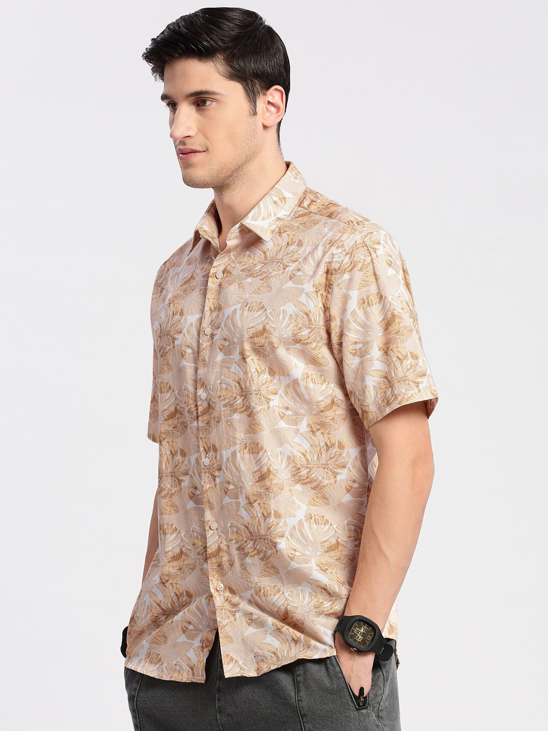 Men's Cream Smart Slim Fit Floral Printed Cotton Casual Shirt