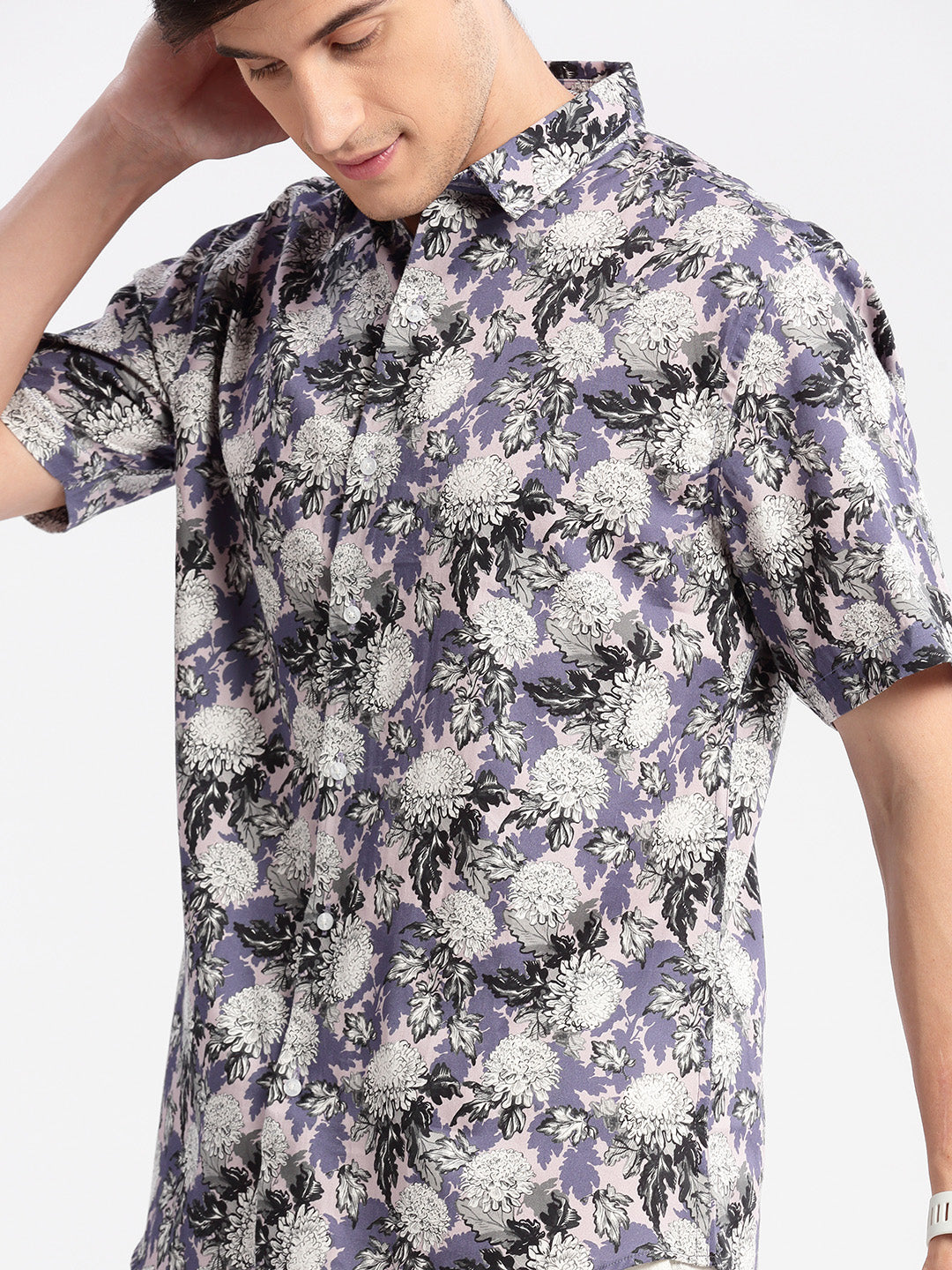 Men's Lavender Smart Slim Fit Floral Printed Spread Collar Cotton Shirt