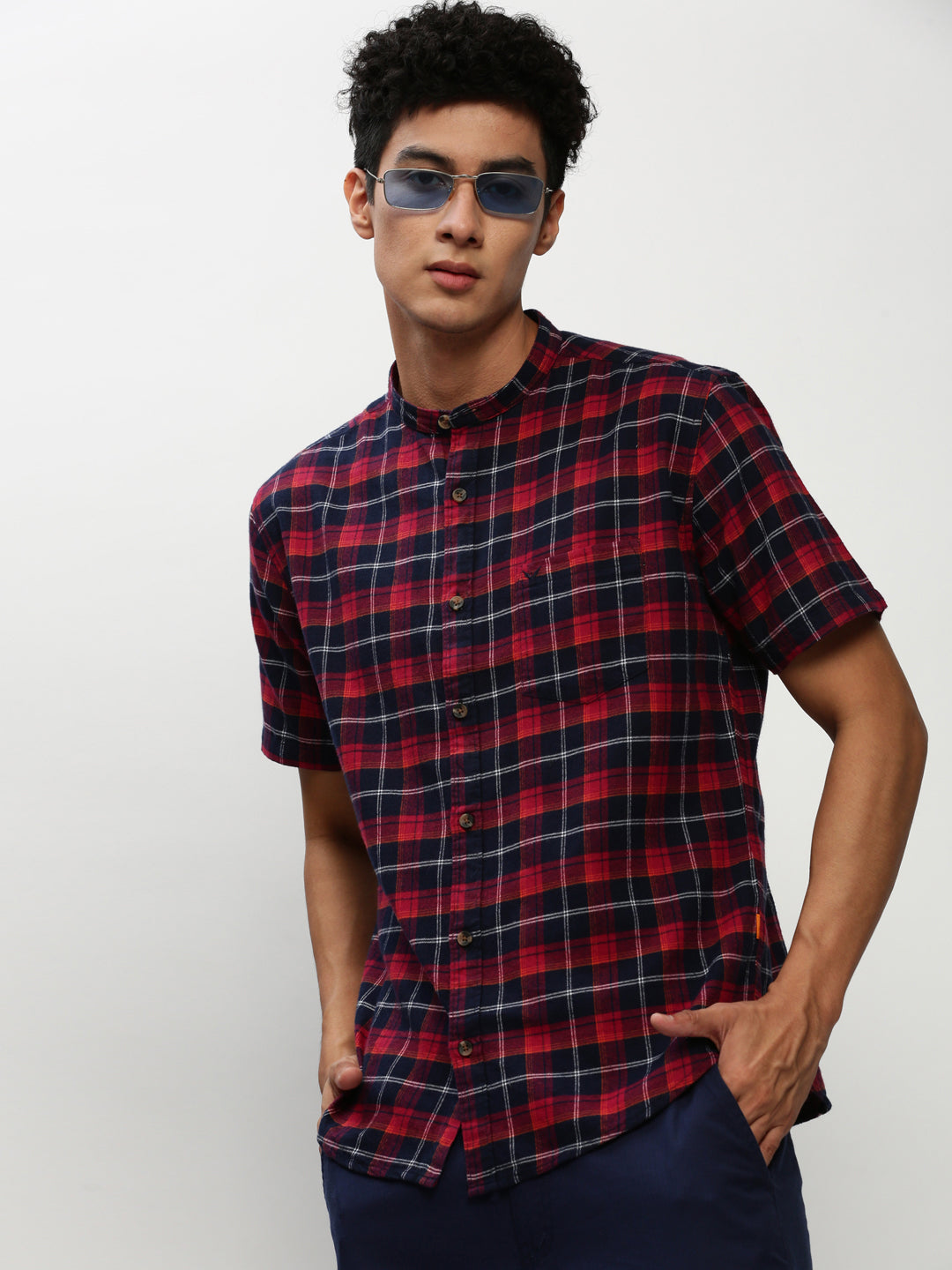 Men's Navy Blue Standard Slim Fit Tartan Checked Cotton Casual Shirt