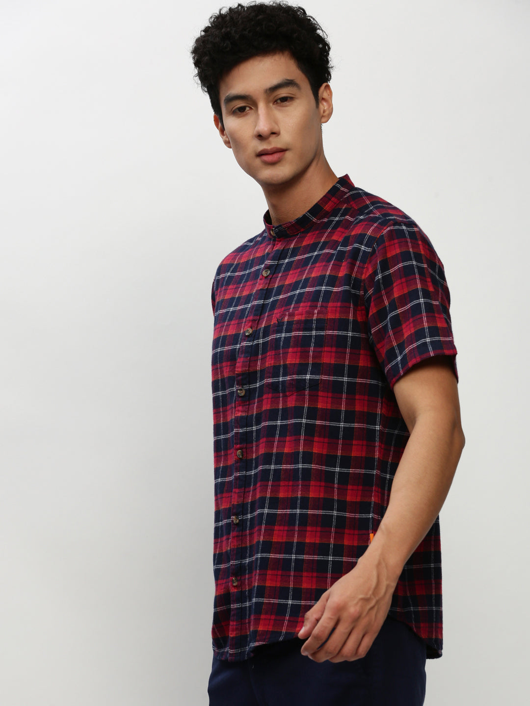 Men's Navy Blue Standard Slim Fit Tartan Checked Cotton Casual Shirt