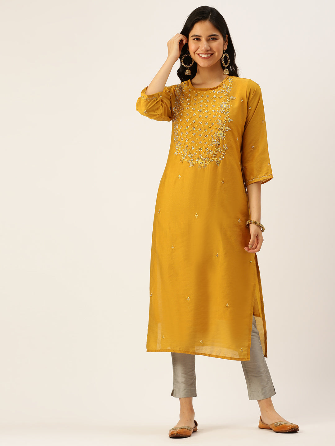 Women's Mustard Solid Straight Kurtas