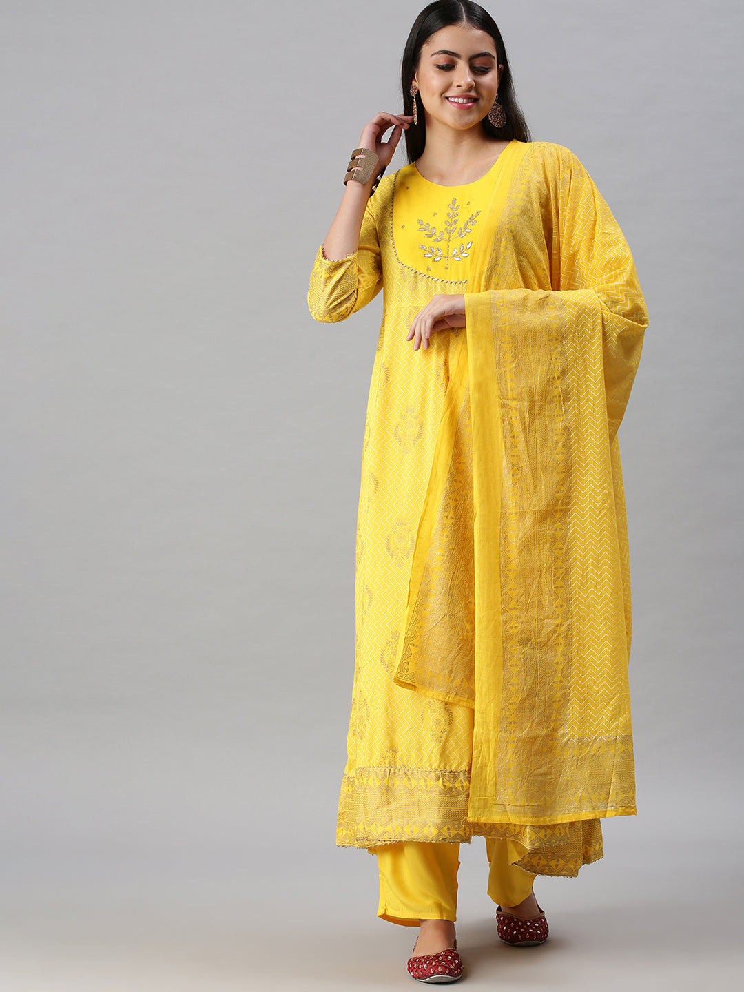 Women's Yellow Printed Kurta Sets