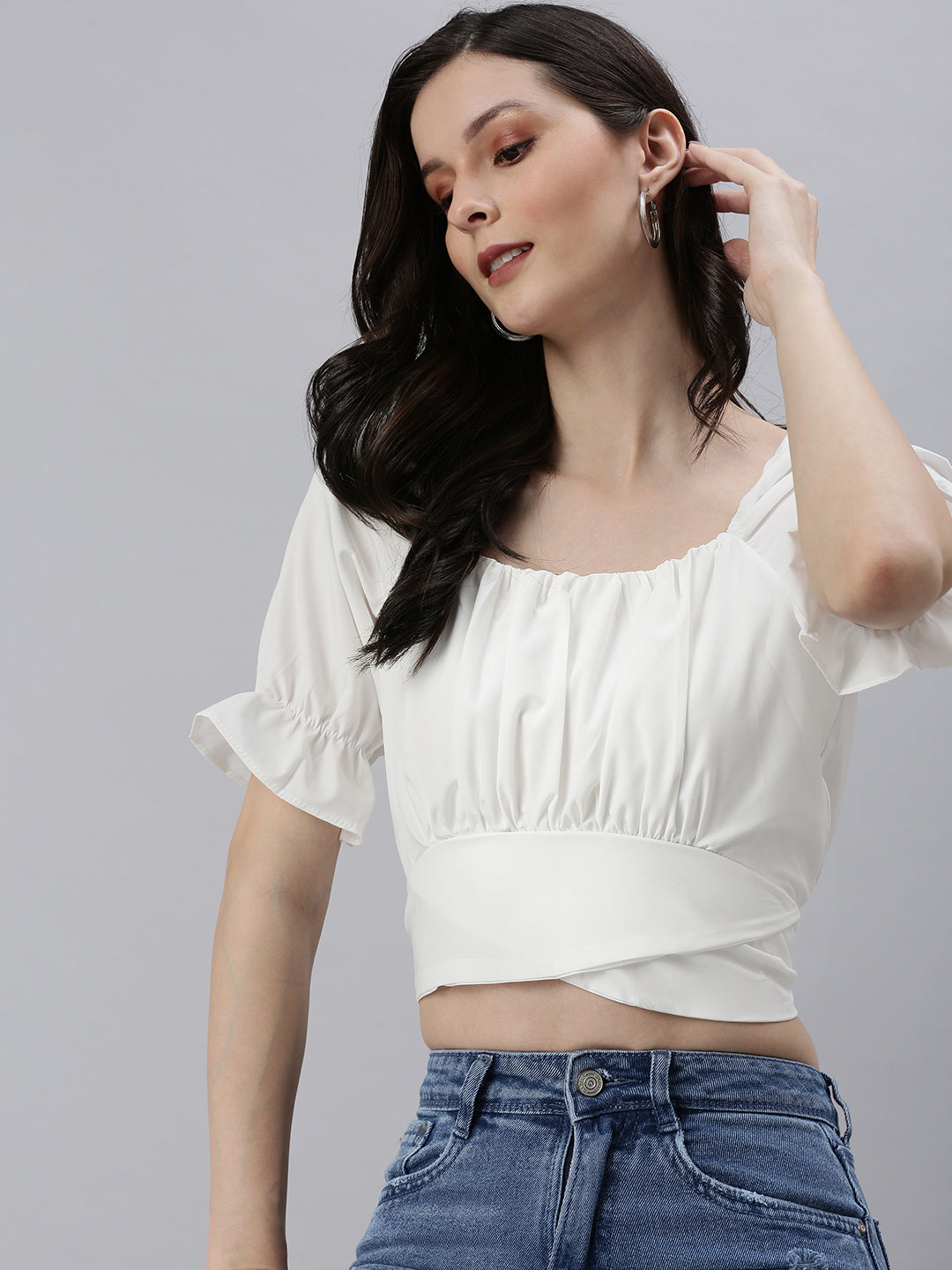 Women's White Solid Crop Top