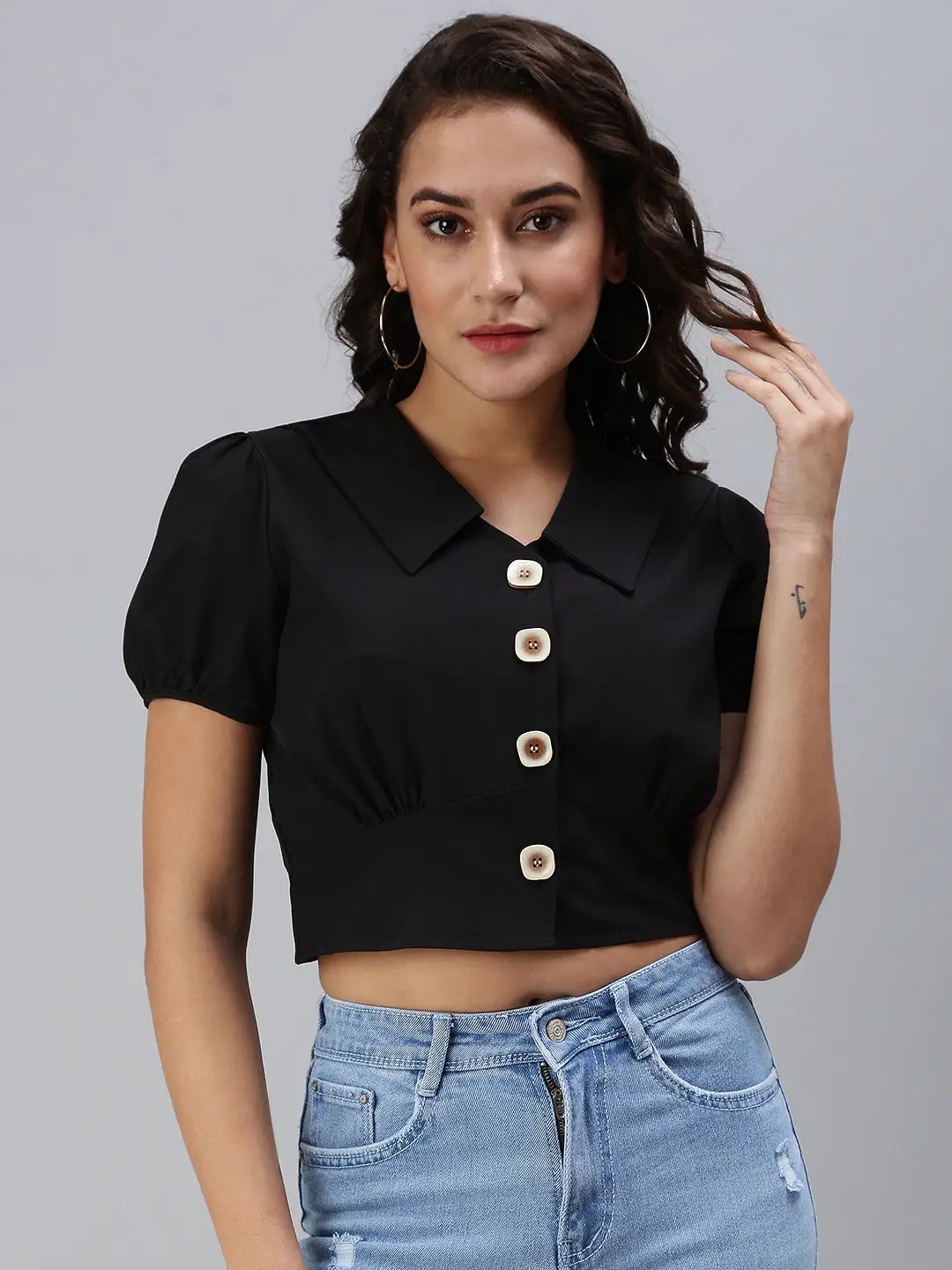 Women's Black Solid Crop Top