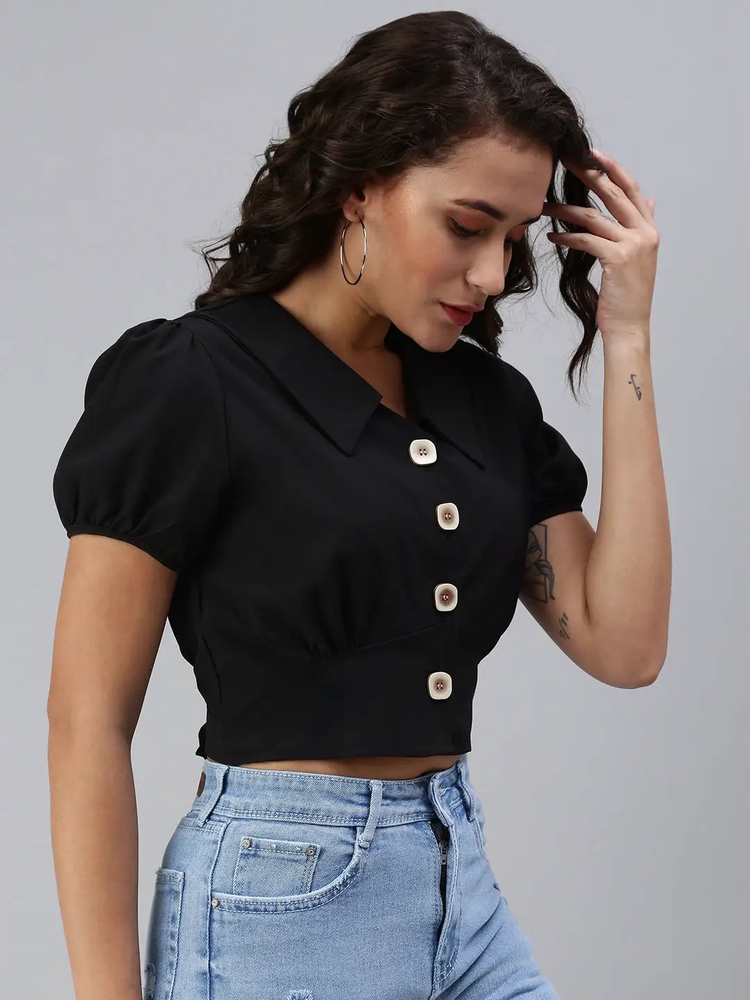Women's Black Solid Crop Top