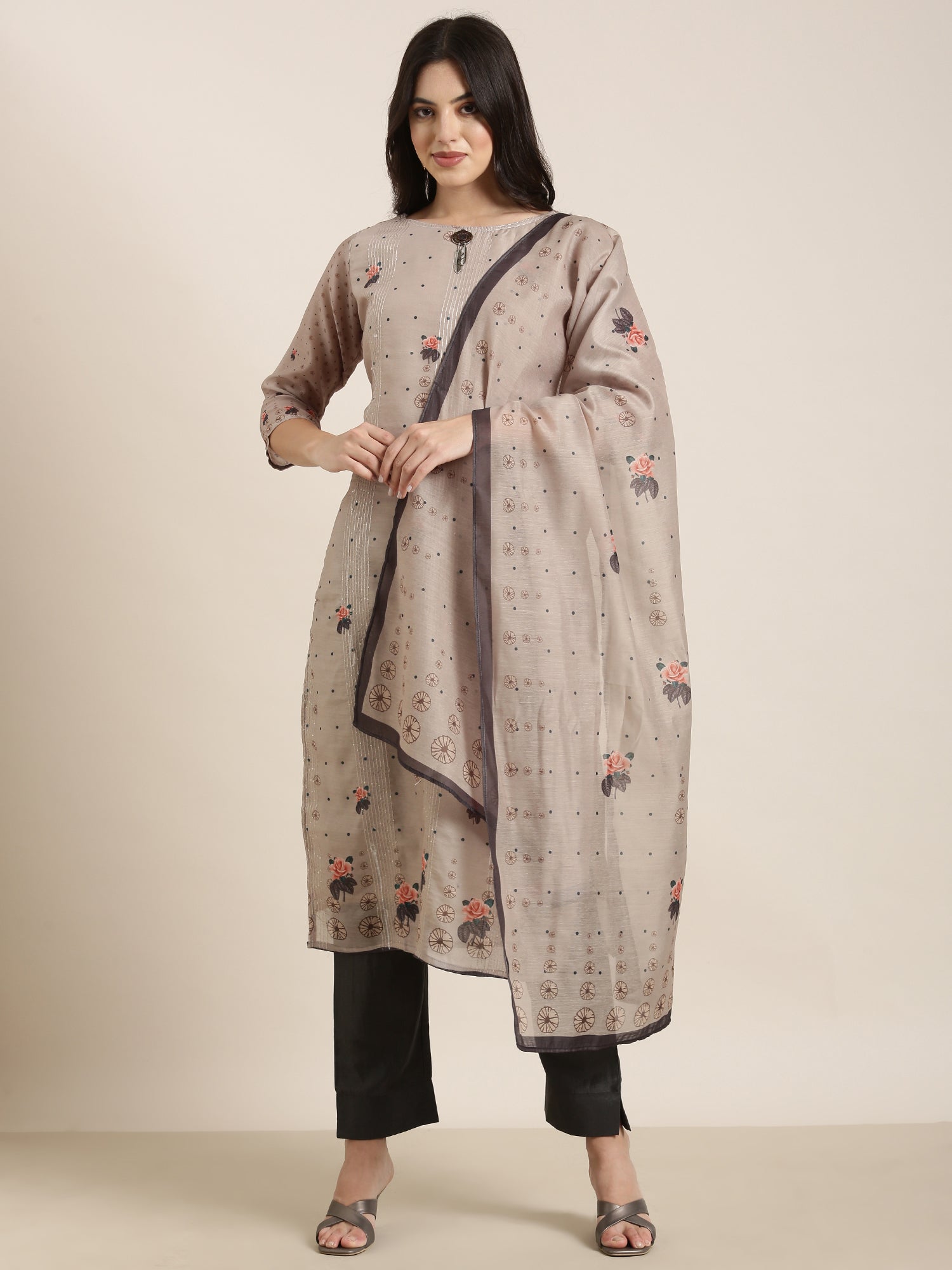 Women Straight Olive Floral Kurta and Trousers Set Comes With Dupatta