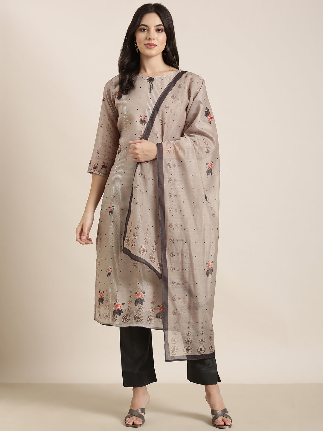 Women Straight Olive Floral Kurta and Trousers Set Comes With Dupatta