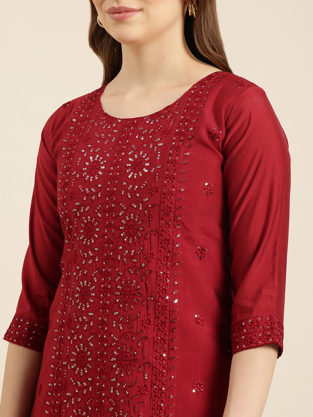 Women Straight Maroon Floral Kurta and Trousers Set Comes With Dupatta