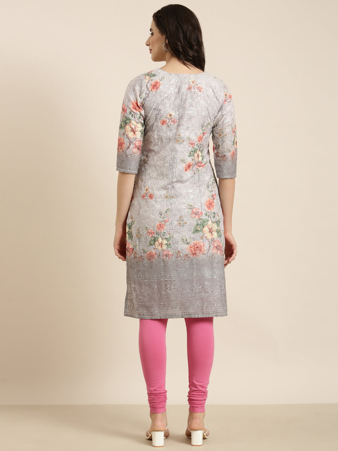 Women Straight Grey Floral Kurta