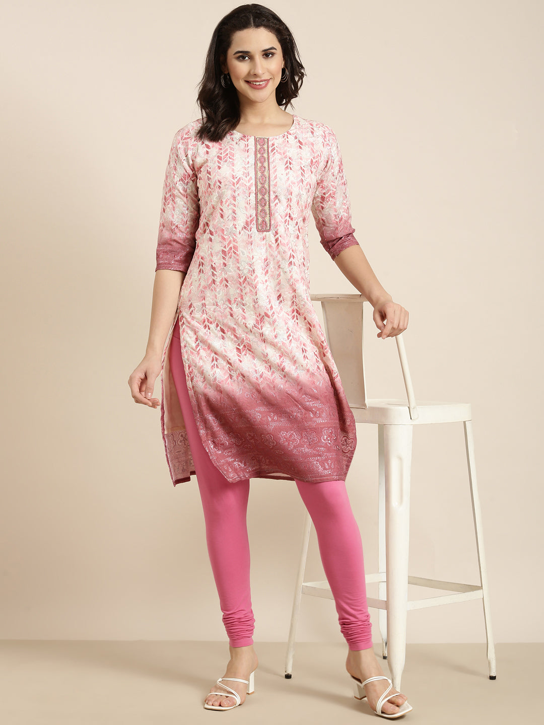 Women Straight Pink Floral Kurta