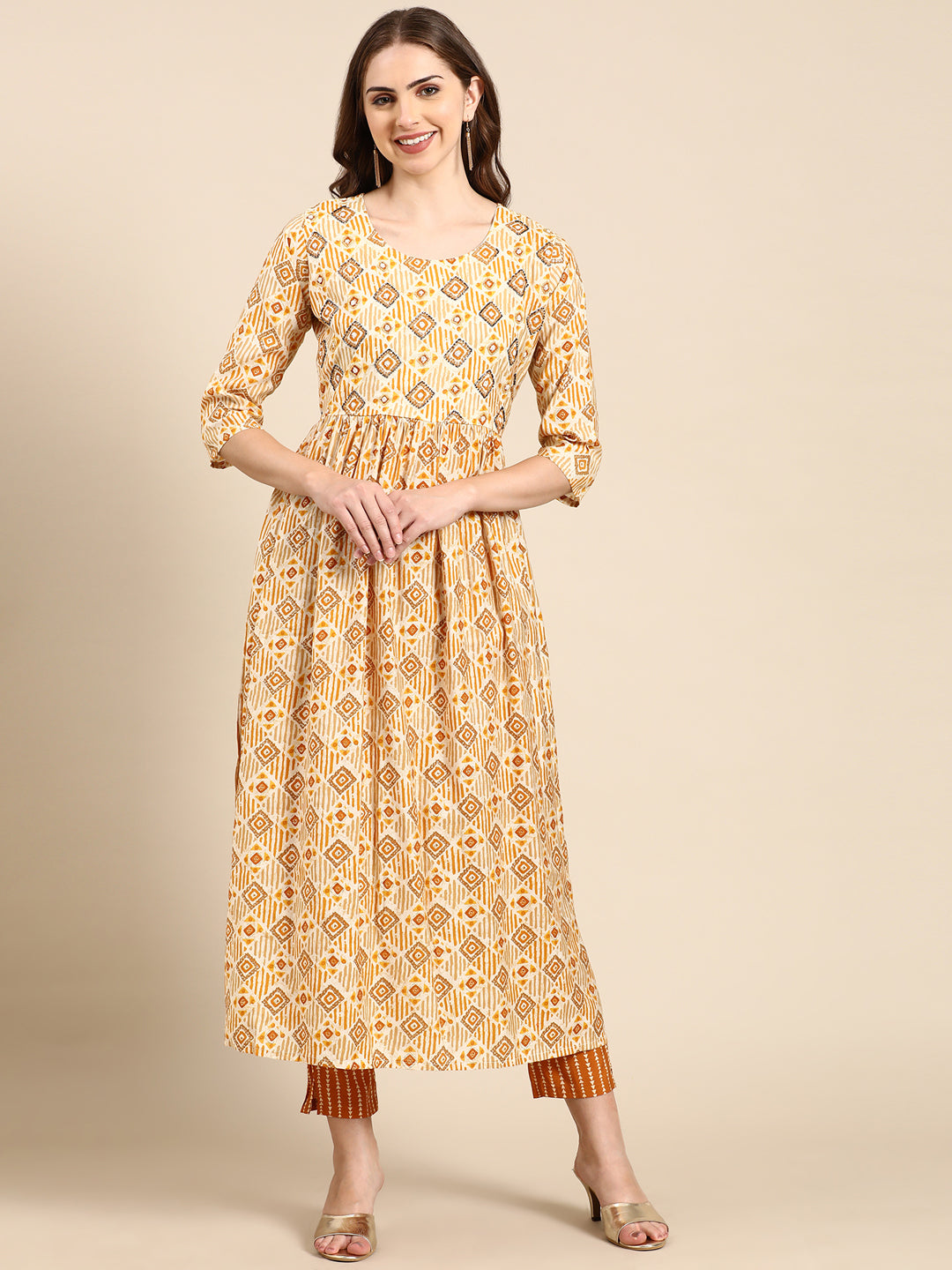 Women's Yellow Printed Kurta Set