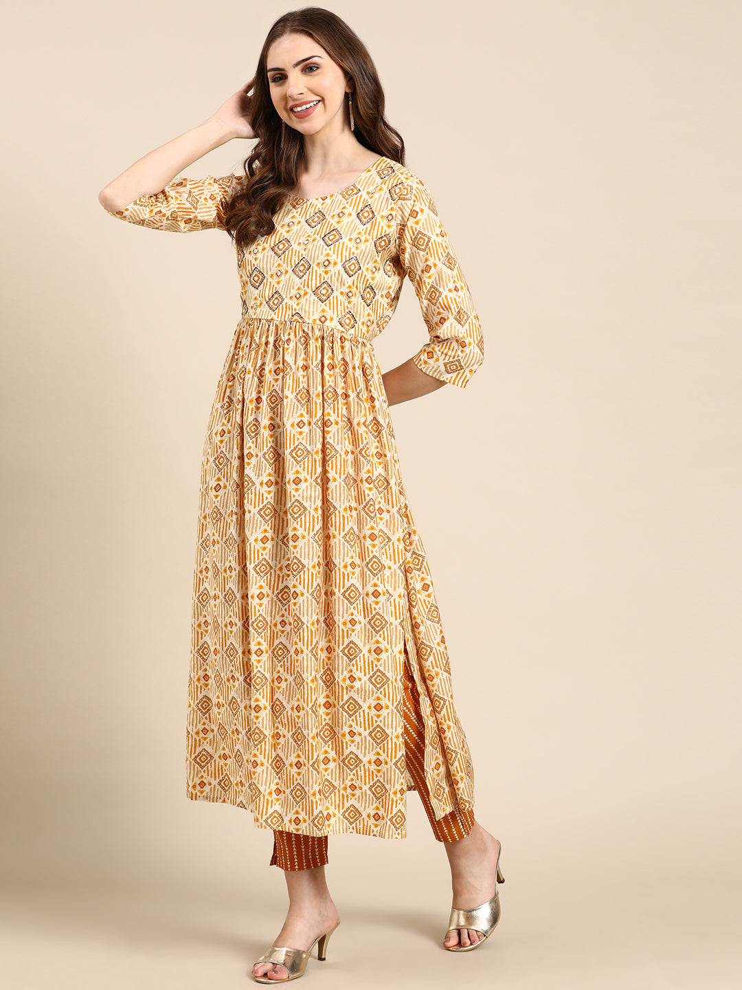 Women's Yellow Printed Kurta Set