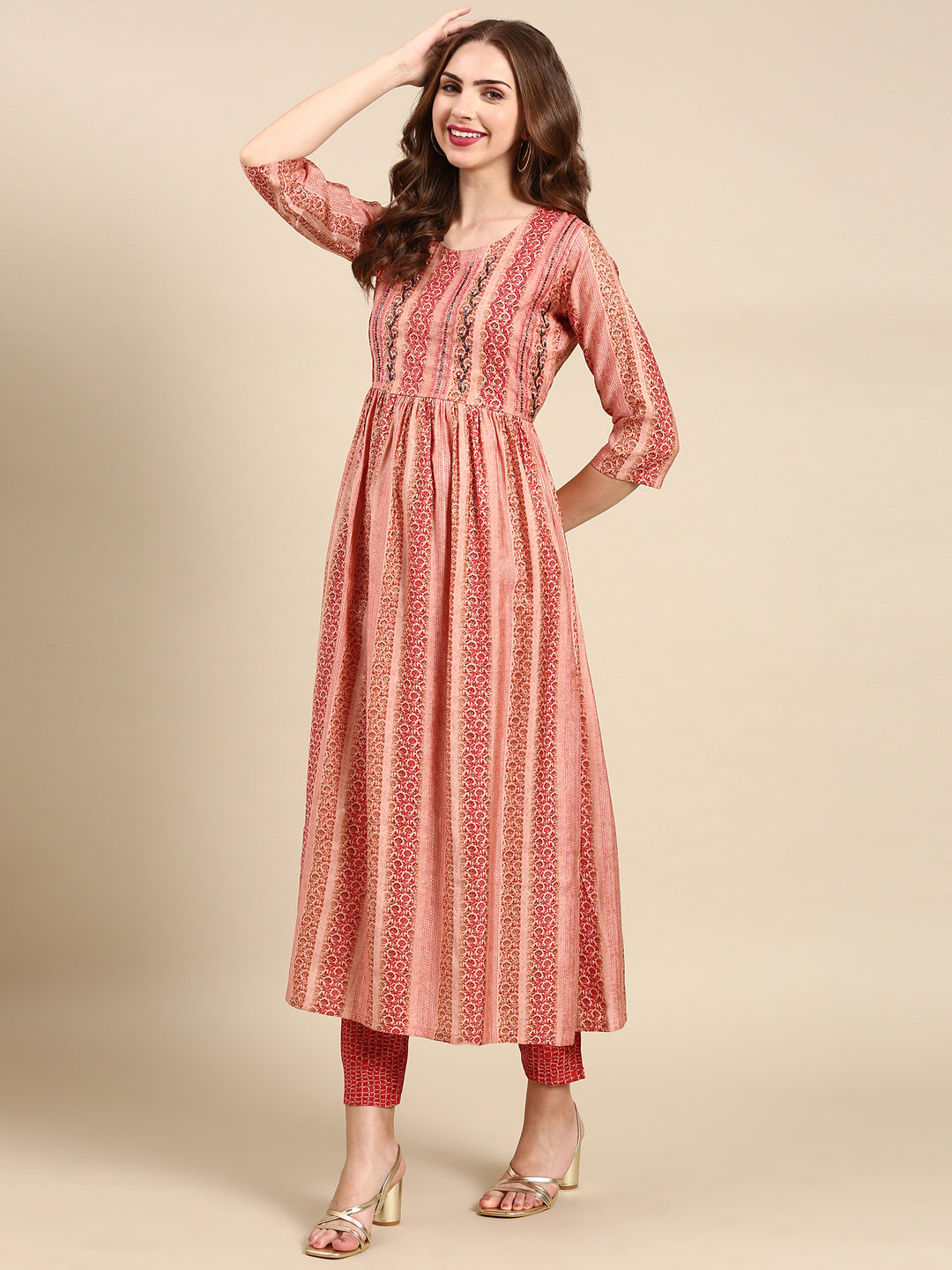 Women's Peach Printed Kurta Set