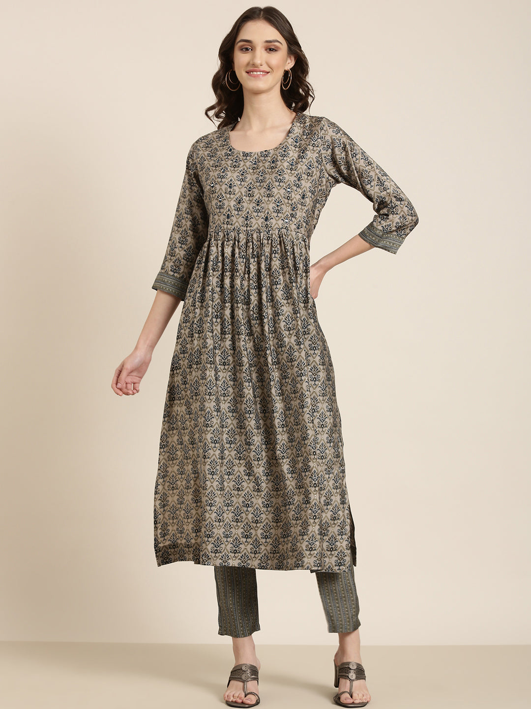 Women Grey Printed Kurta Set