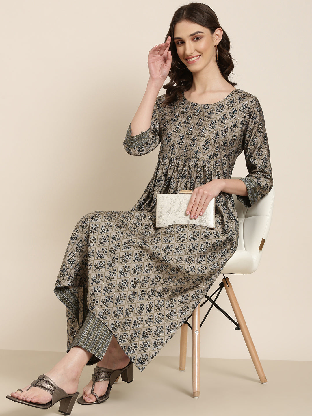 Women Grey Printed Kurta Set