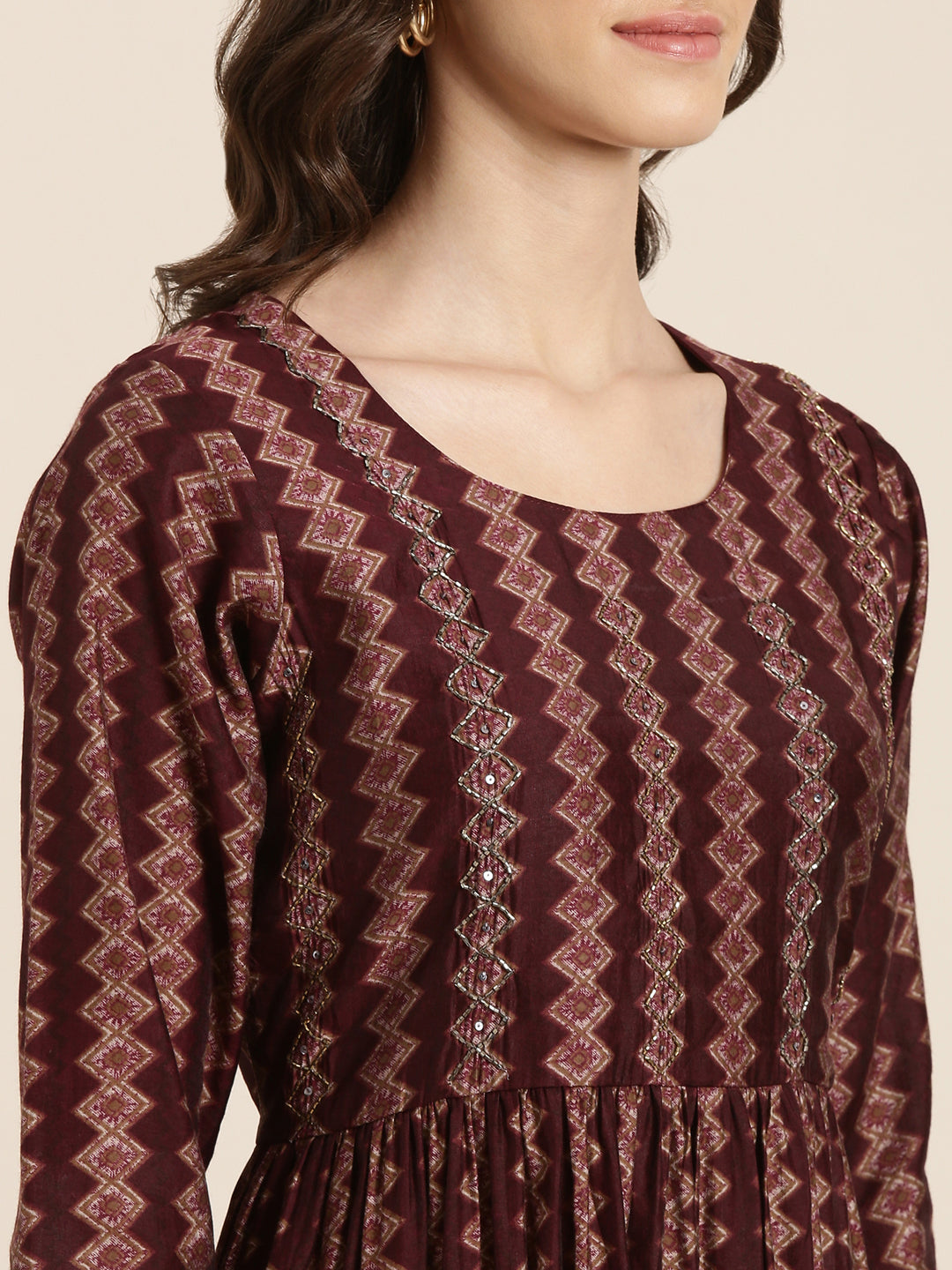 Women Burgundy Geometrical Straight Kurta