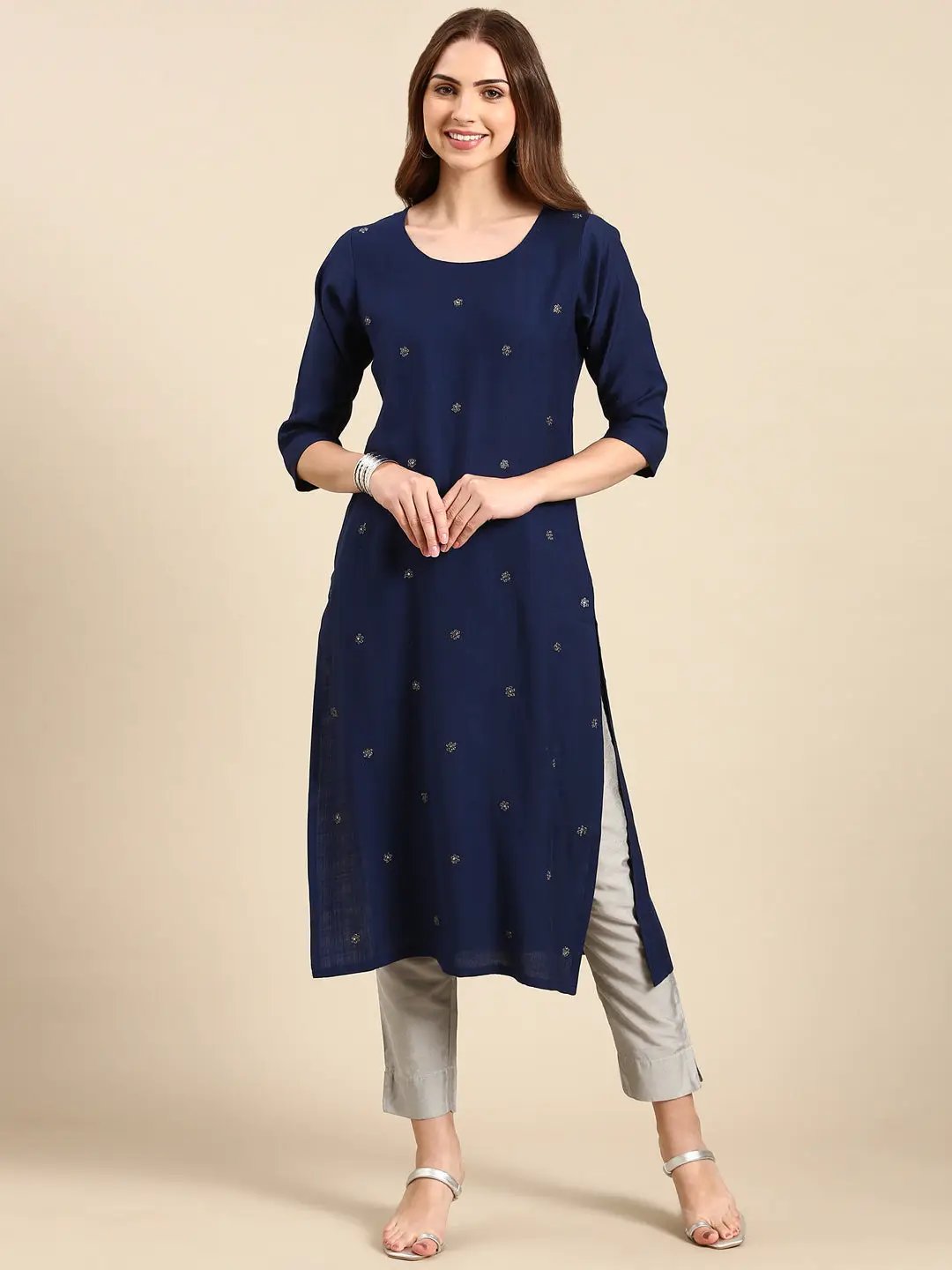 Women's Navy Blue Solid Straight Kurta