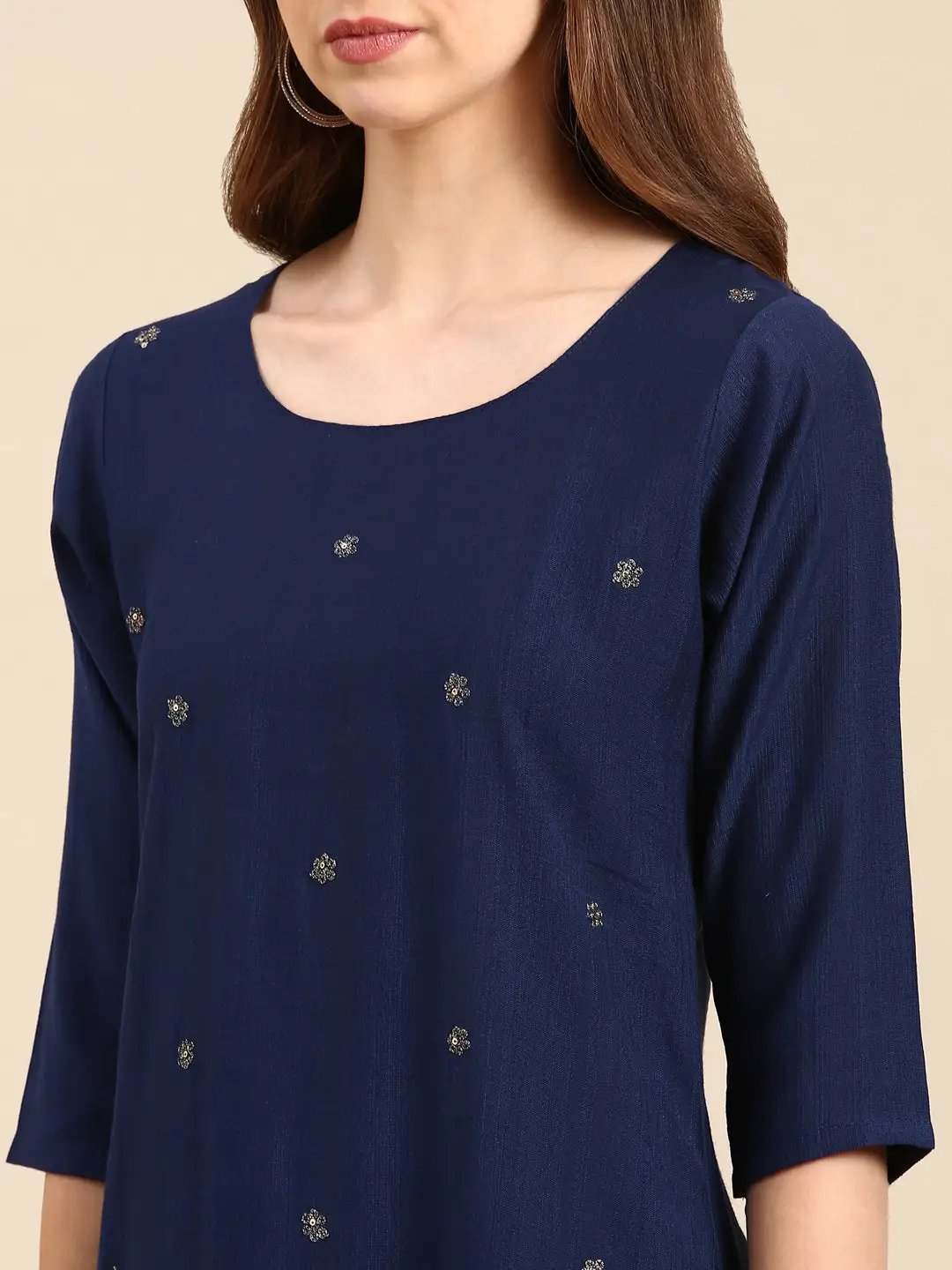 Women's Navy Blue Solid Straight Kurta
