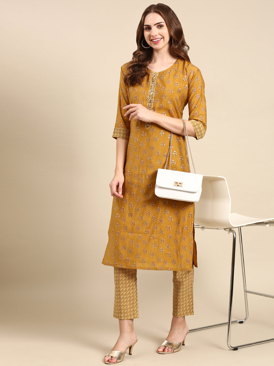 Women's Gold Printed Kurta Set