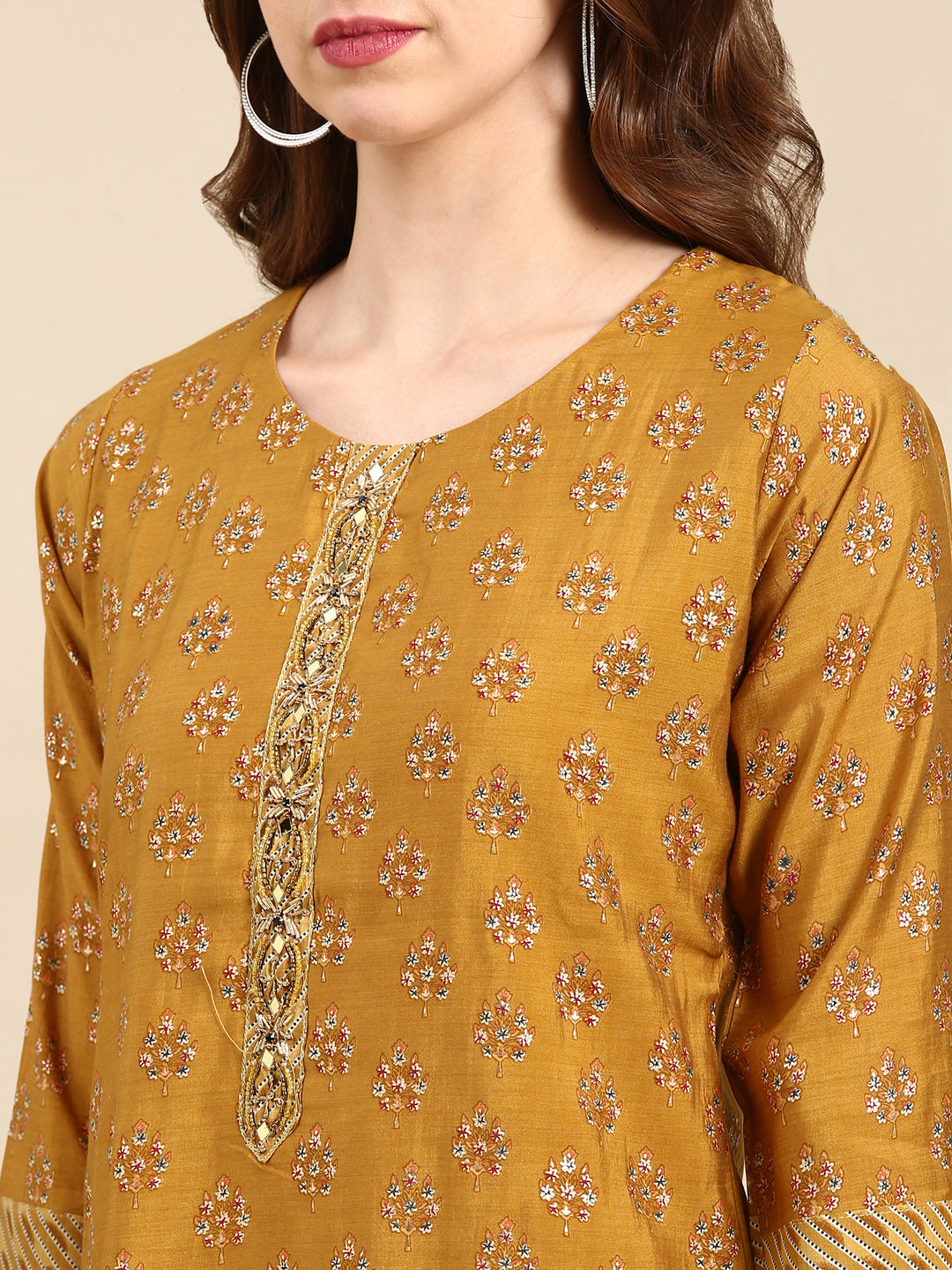 Women's Gold Printed Kurta Set