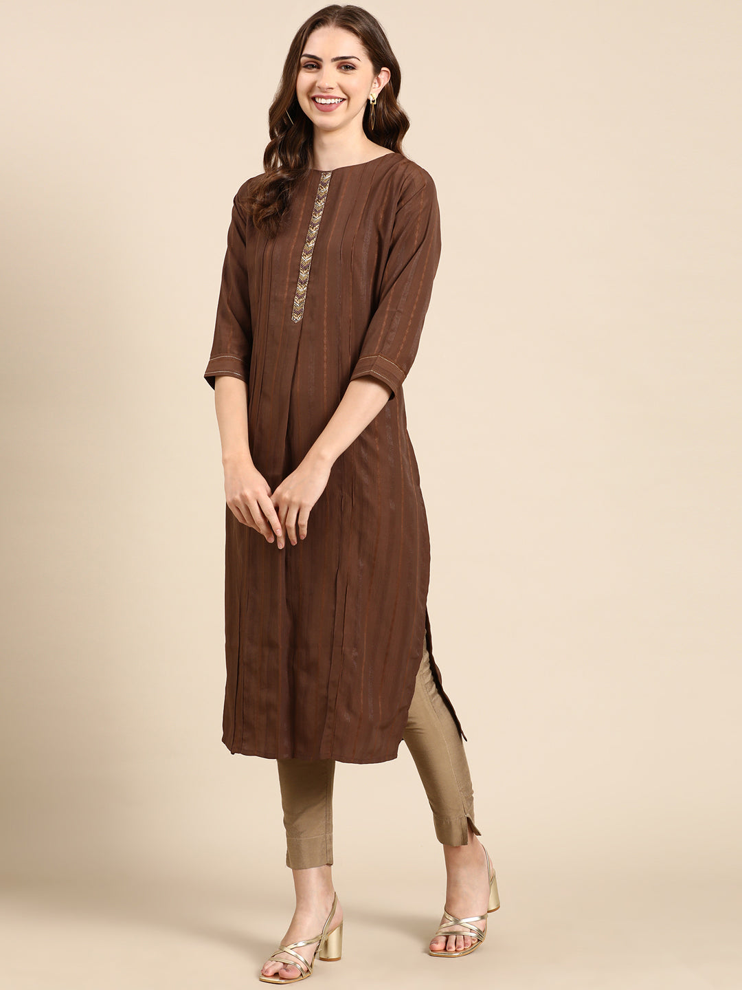 Women's Coffee Brown Solid Straight Kurta