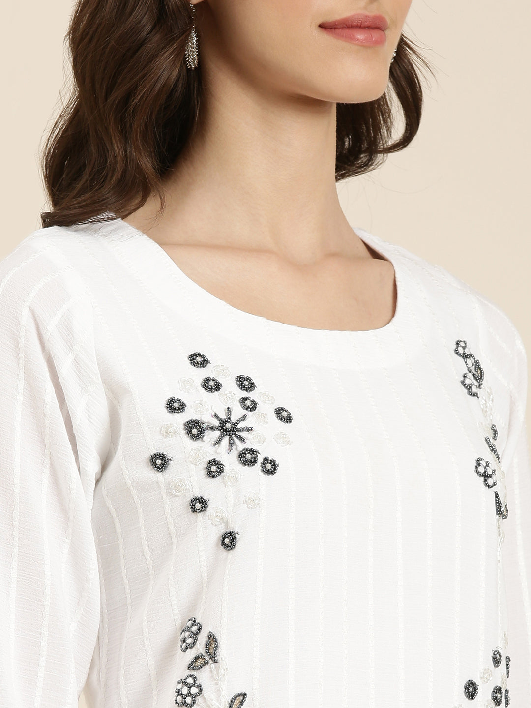 Women White Embellished Straight Kurta