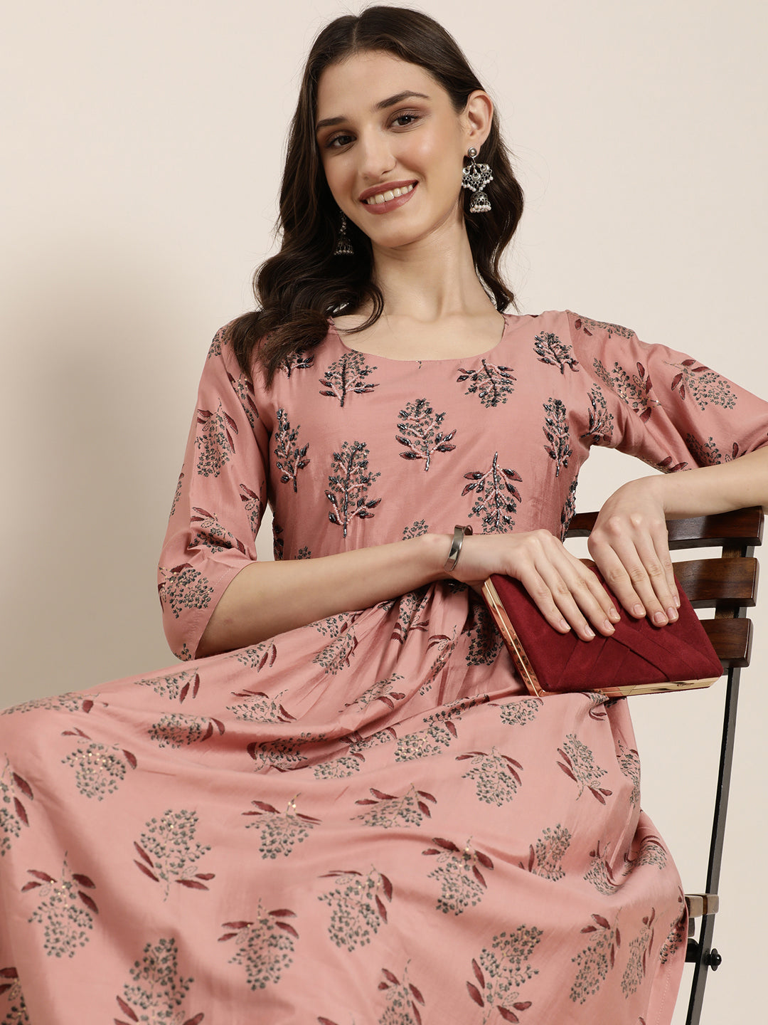 Women Mauve Floral Kurta Set