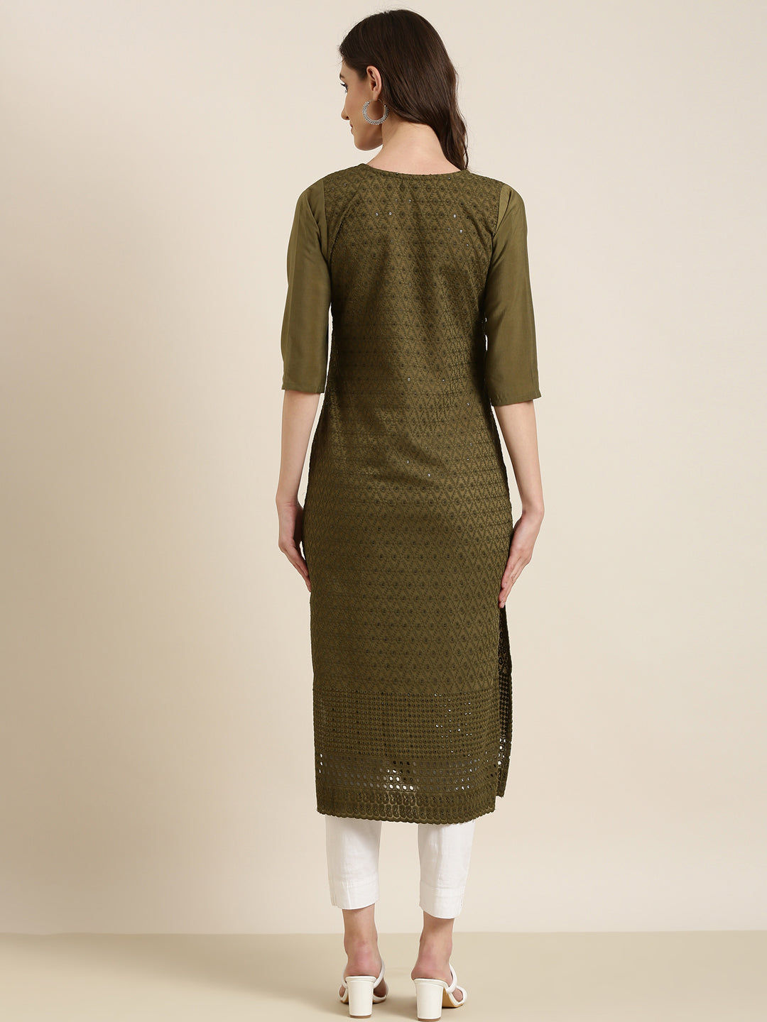 Women Olive Embellished Straight Kurta