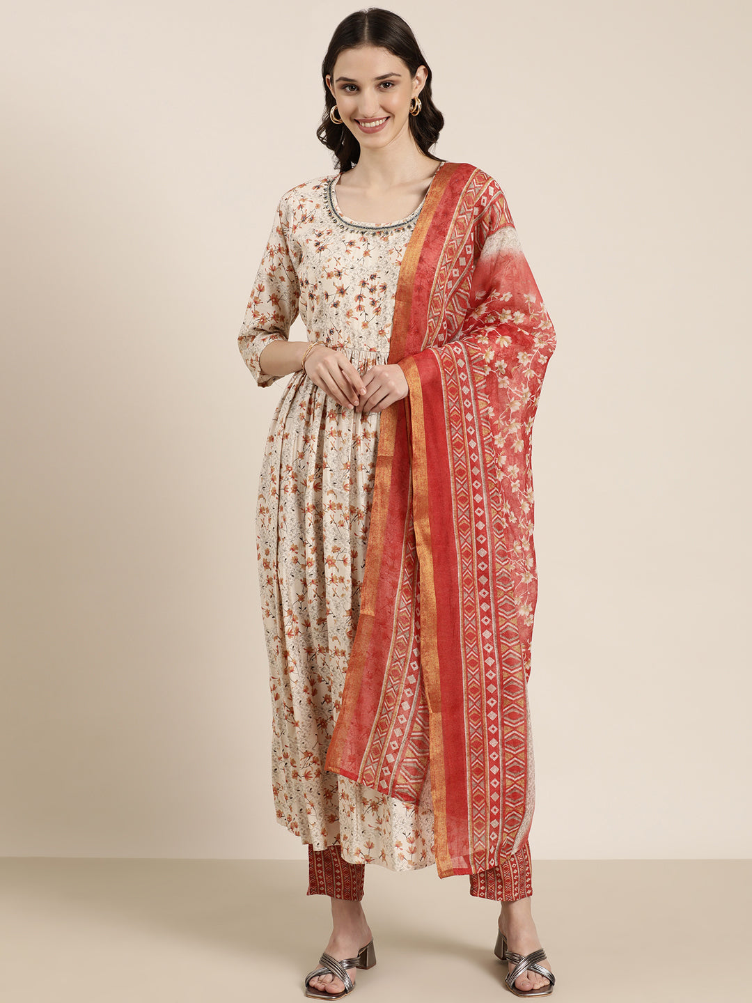 Women Cream Floral Kurta Set