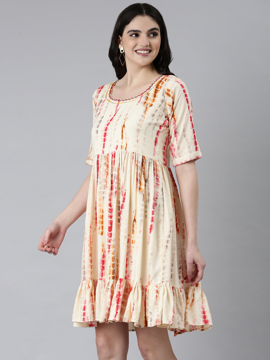 Women Cream Tie Dye Fit and Flare Kurti