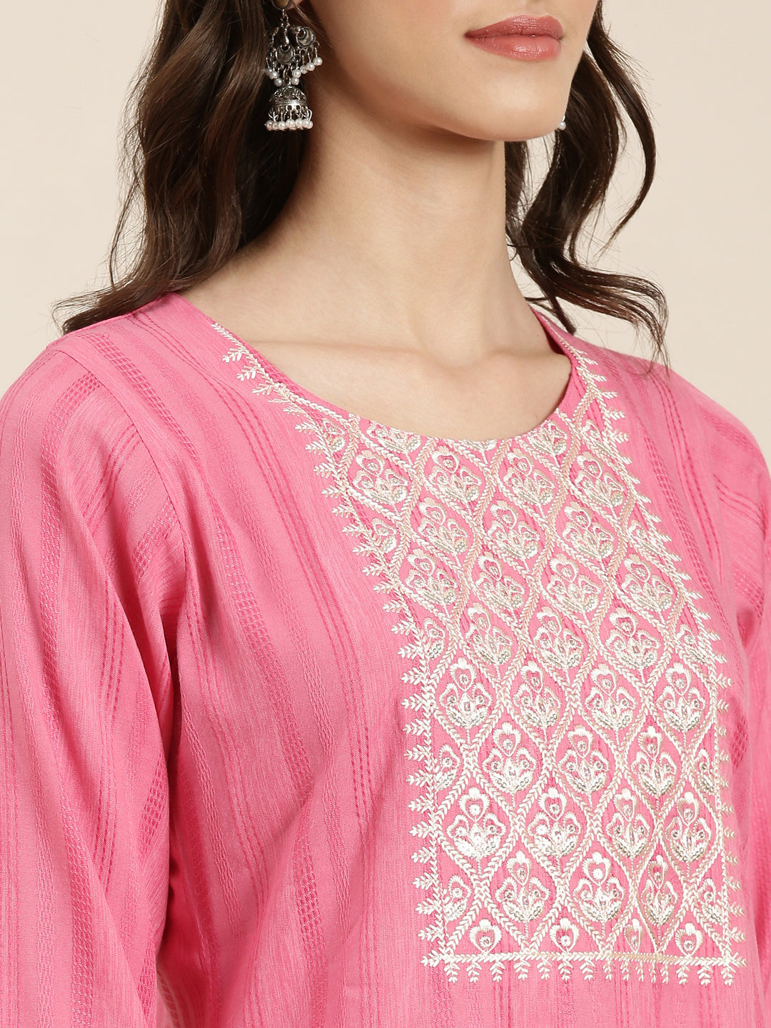 Women Pink Solid Straight Kurta