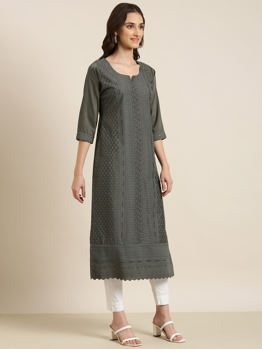 Women Grey Embellished Straight Kurta