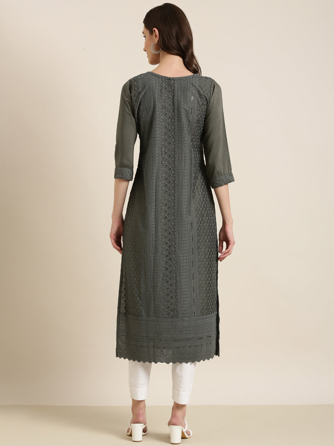 Women Grey Embellished Straight Kurta