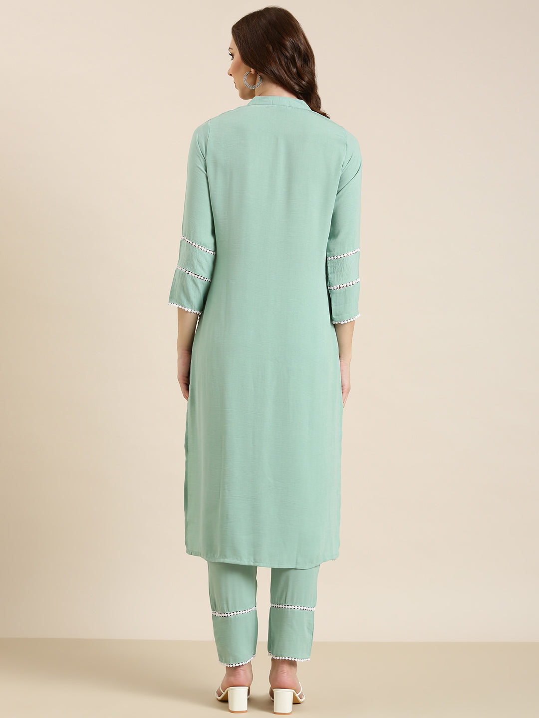 Women Sea Green Solid Straight Kurta Set